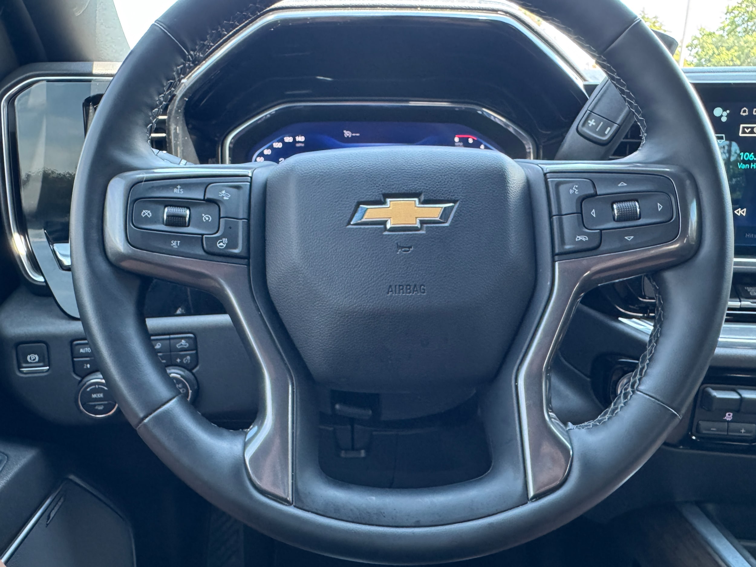 2025 Chevrolet Silverado 2500HD High Country - Photo 18