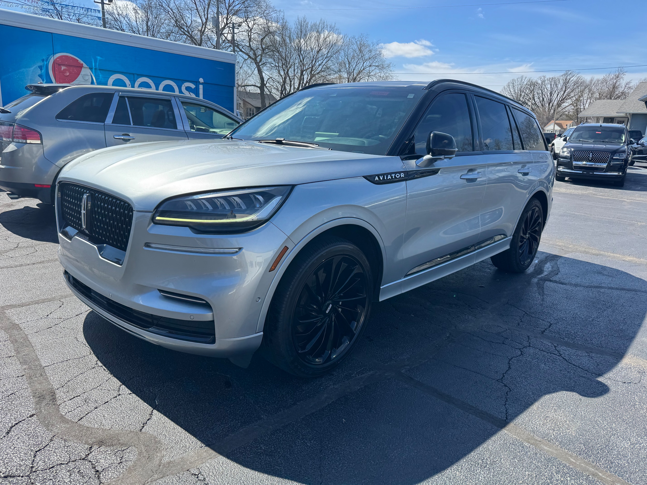 2023 Lincoln Aviator Reserve RWD's photo