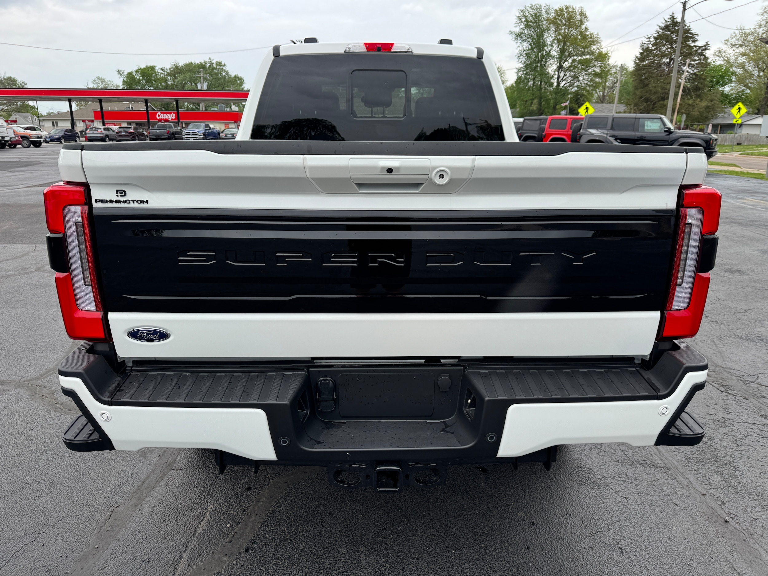 2026 Ford F-250 Super Duty Platinum - Photo 6
