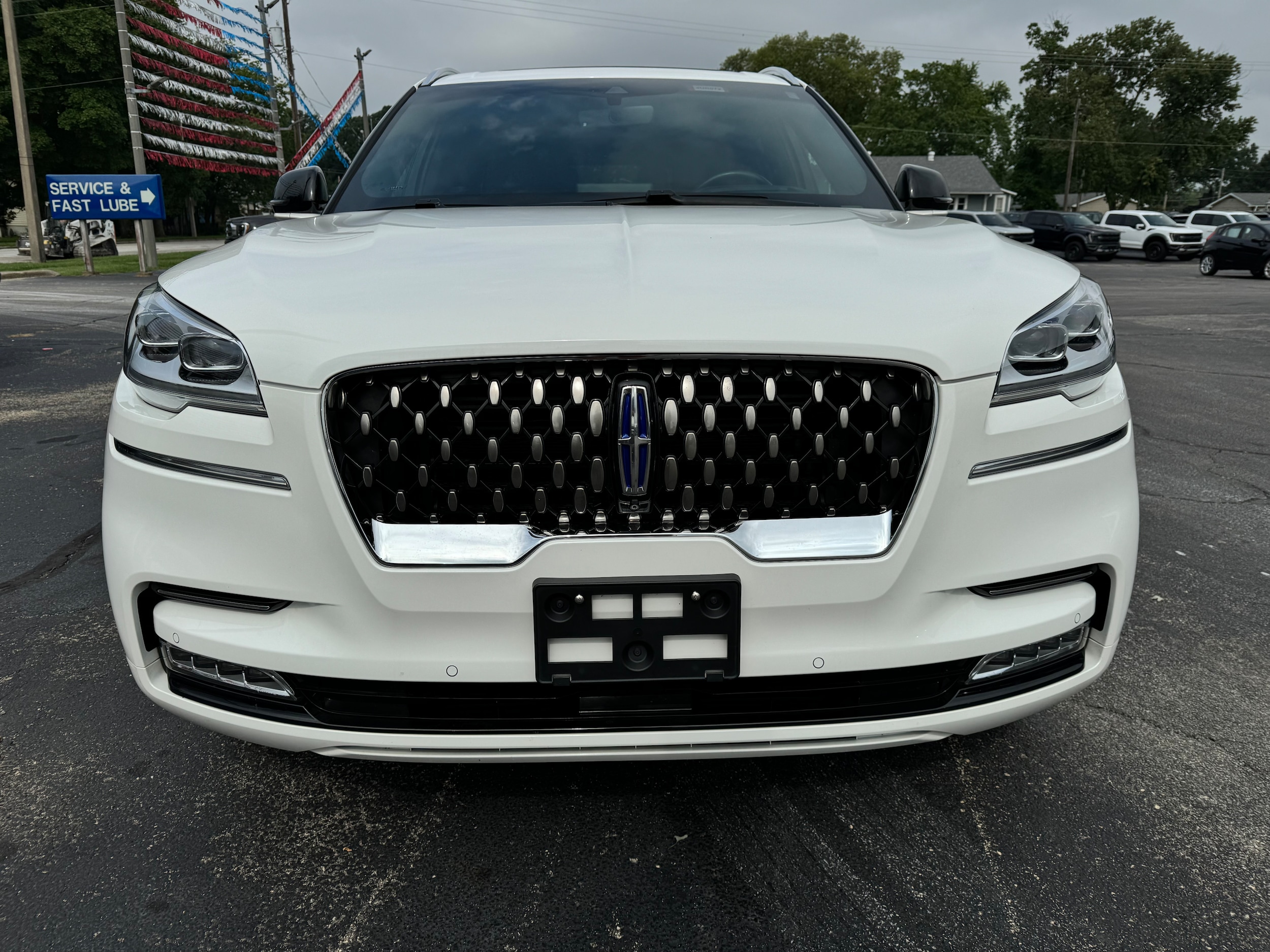 Used 2021 Lincoln Aviator Grand Touring with VIN 5LMYJ8XY6MNL00024 for sale in Centralia, IL