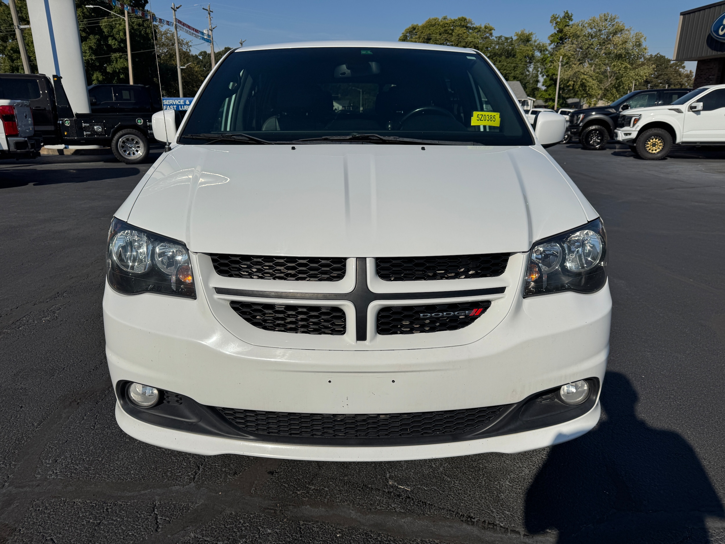 Used 2019 Dodge Grand Caravan GT with VIN 2C4RDGEG2KR711153 for sale in Centralia, IL