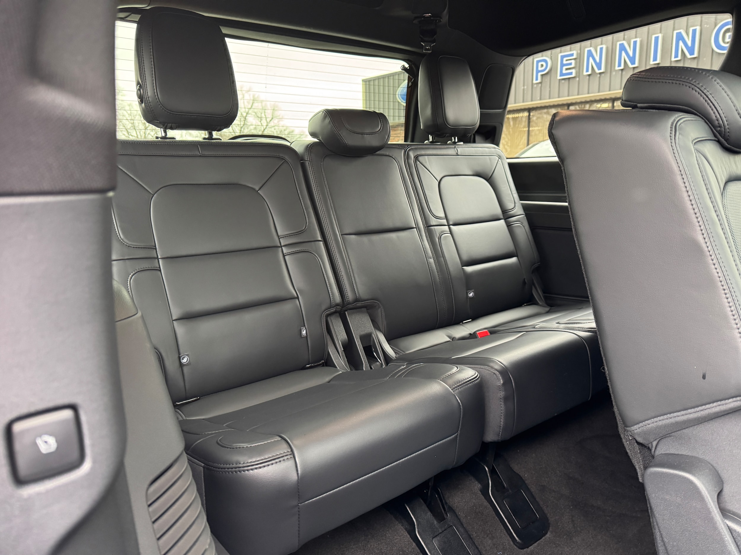 2024 Lincoln Navigator Reserve - Photo 17
