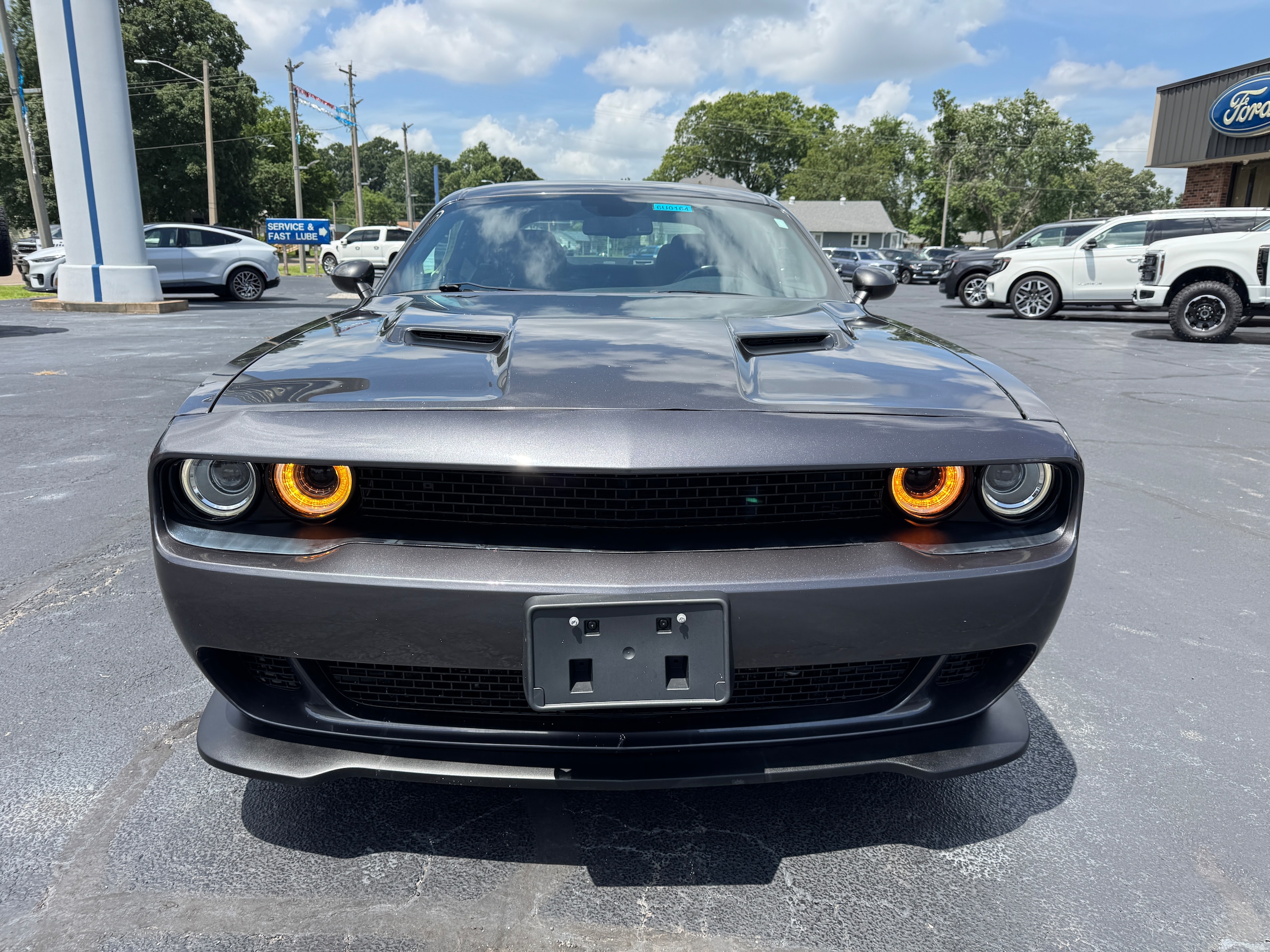 Used 2018 Dodge Challenger SXT with VIN 2C3CDZAG5JH237473 for sale in Centralia, IL