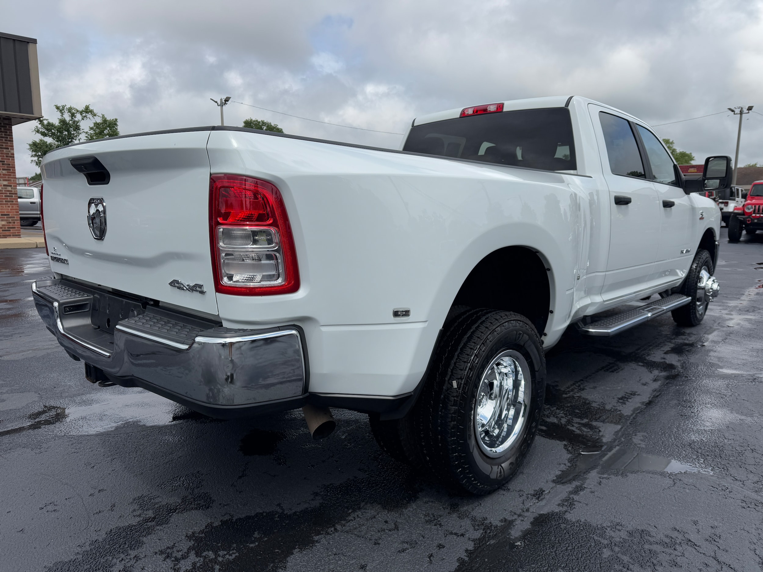 2024 RAM Ram 3500 Pickup Big Horn - Photo 7