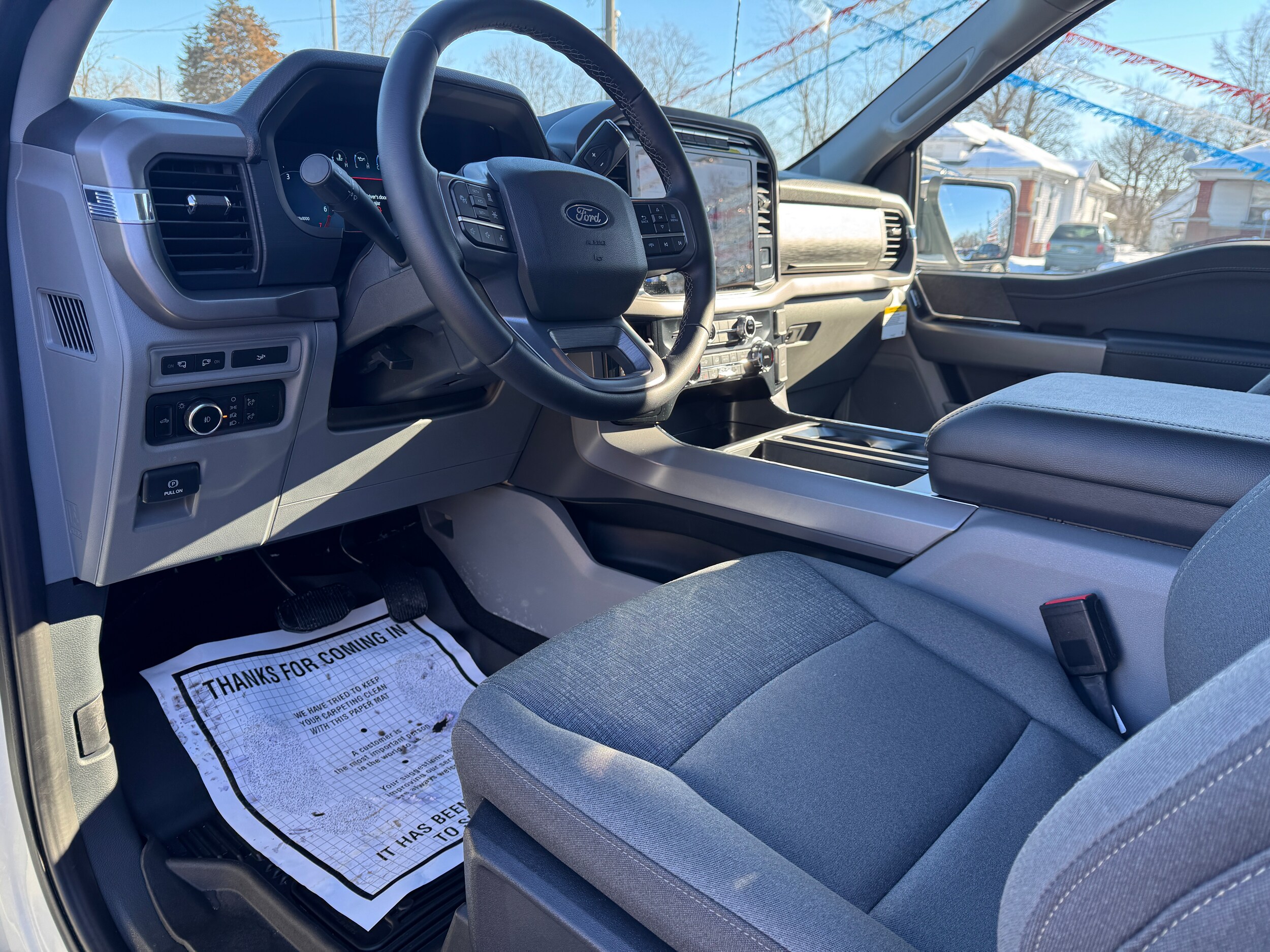 2024 Ford F-150 XLT photo 3