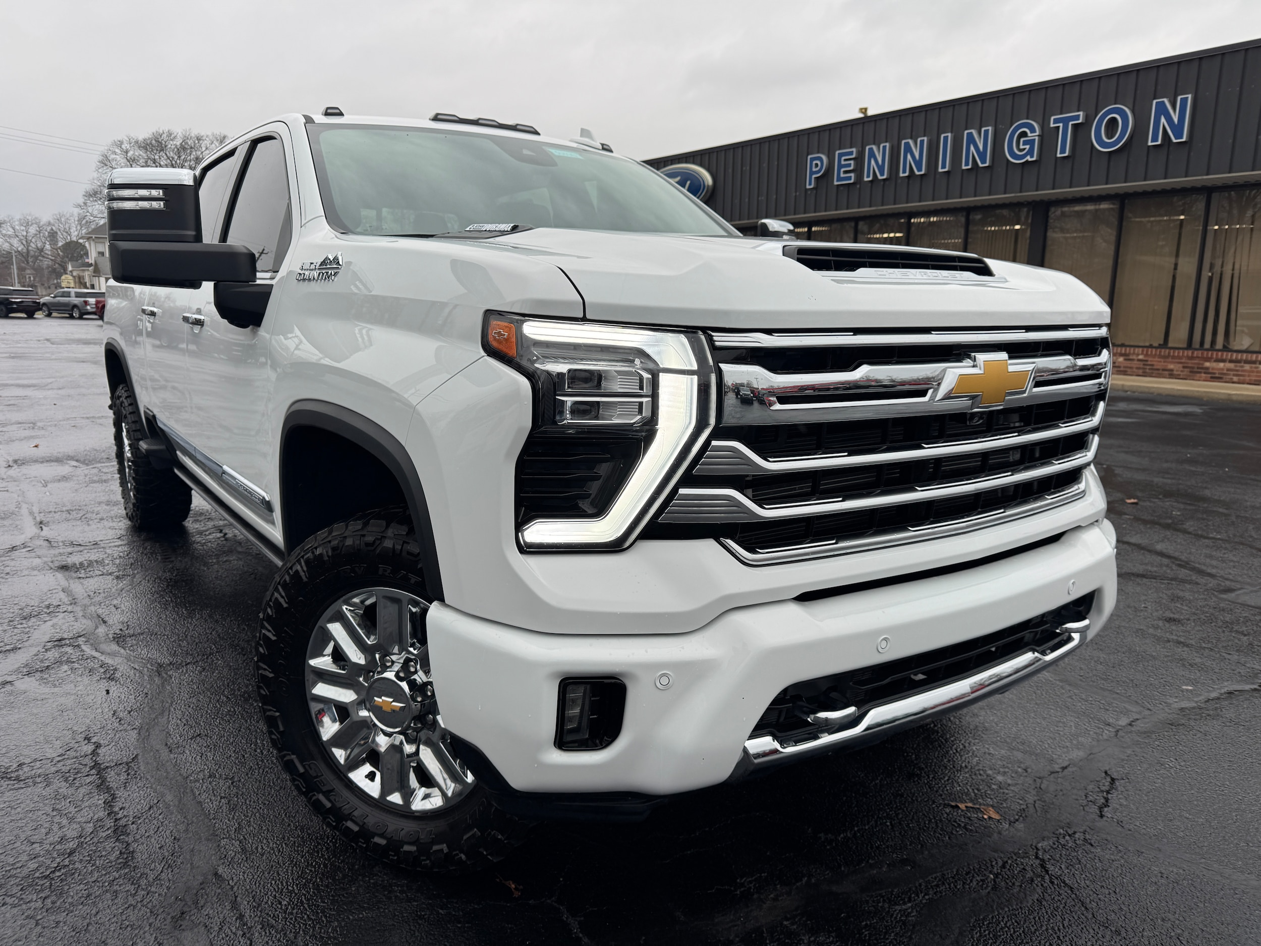 2024 Chevrolet Silverado 2500HD High Country's photo