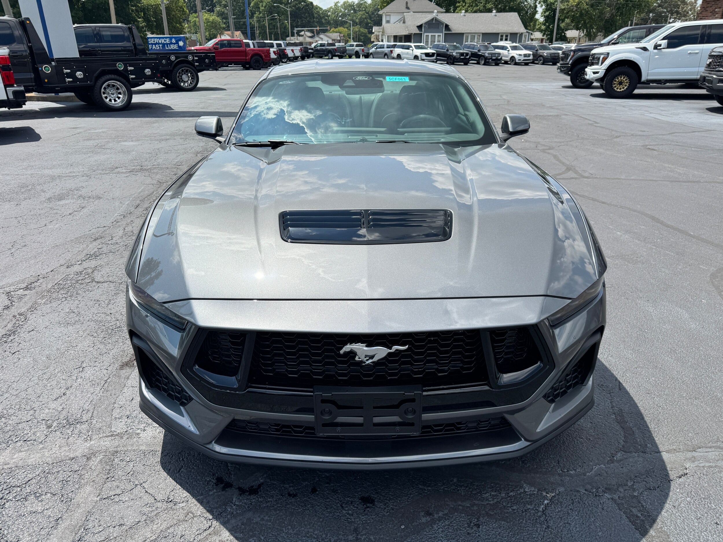 2025 Ford Mustang GT photo 3
