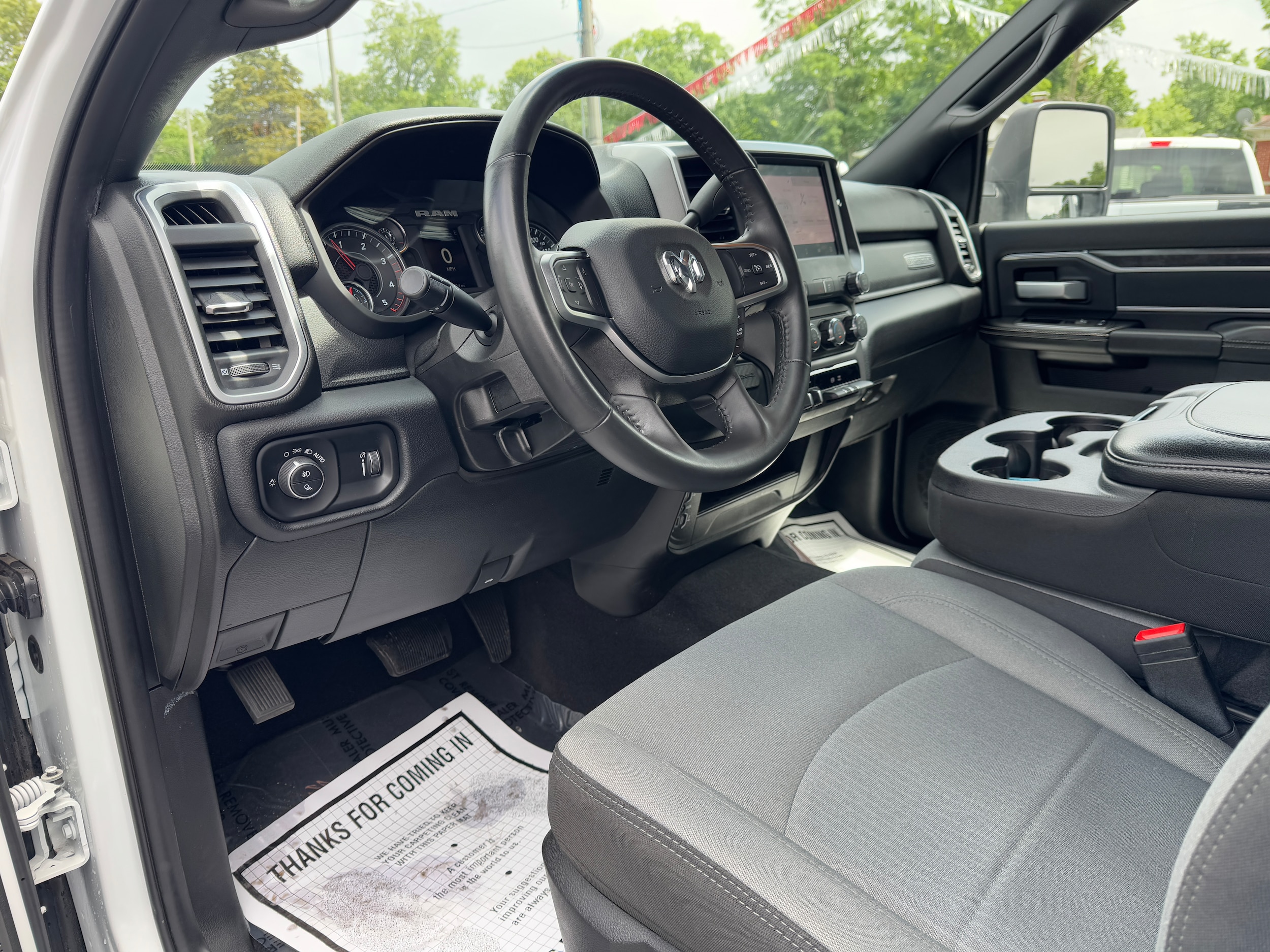 2024 RAM Ram 3500 Pickup Big Horn - Photo 11