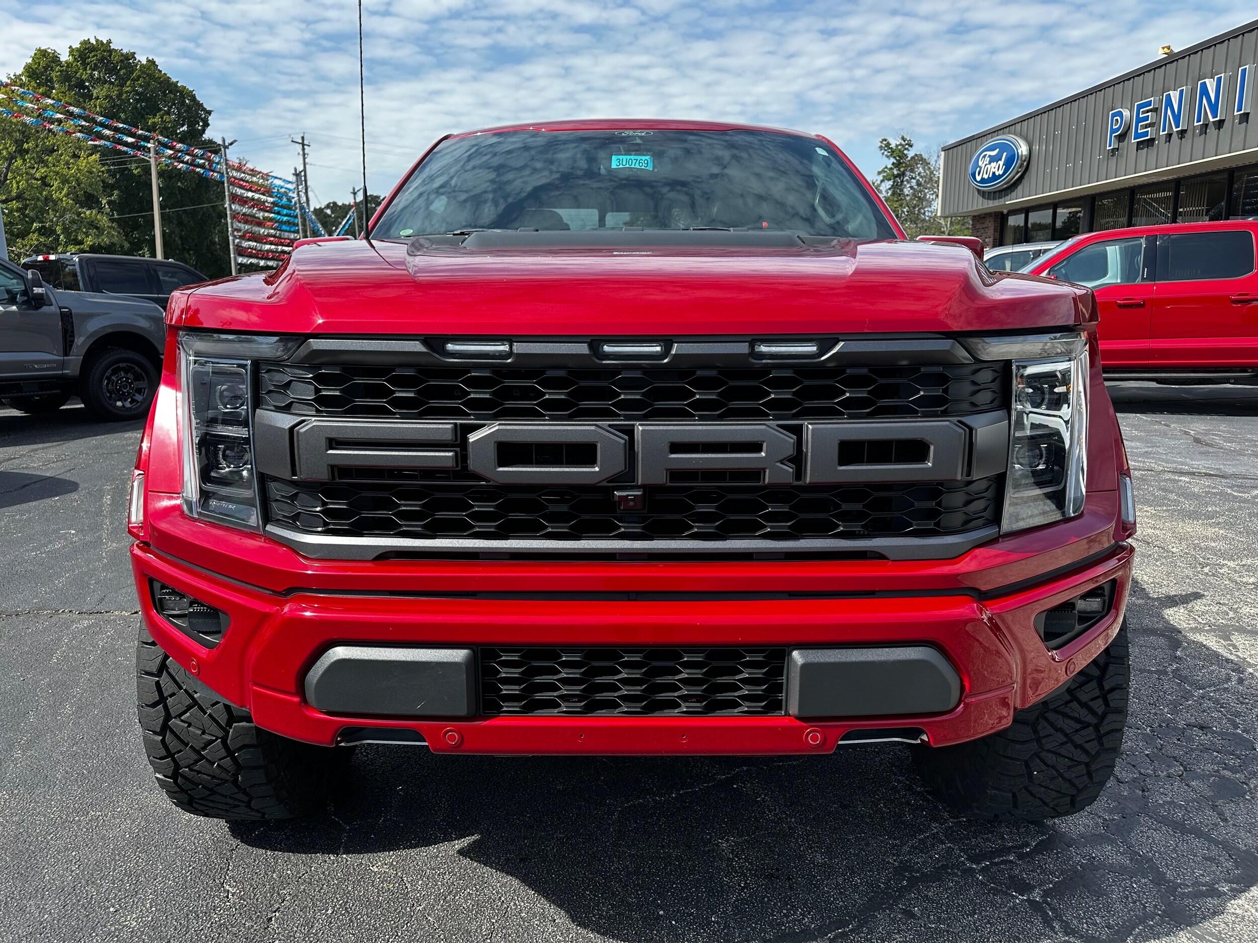 2021 Ford F-150 Raptor photo 3
