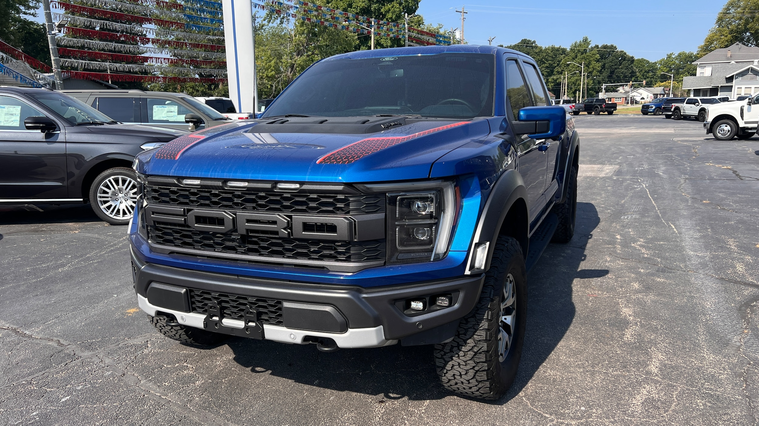 Used 2022 Ford F-150 Raptor with VIN 1FTFW1RG6NFC45162 for sale in Centralia, IL