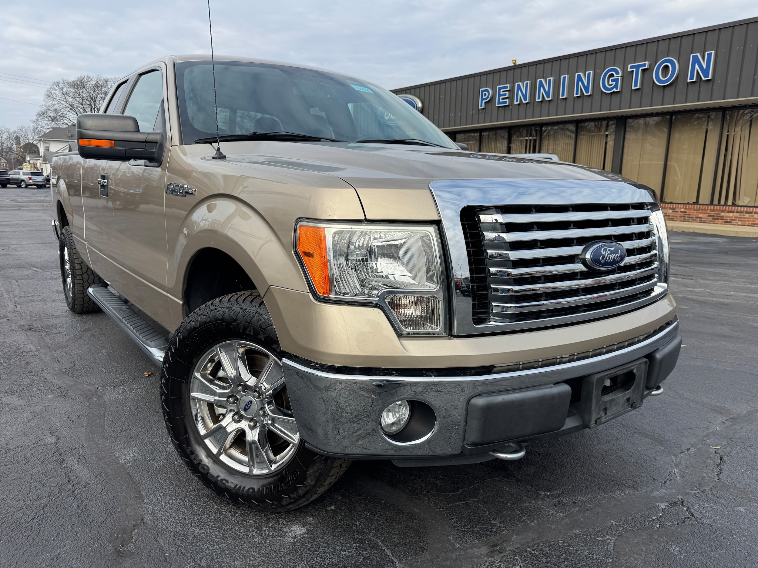 2012 Ford F-150 XLT's photo