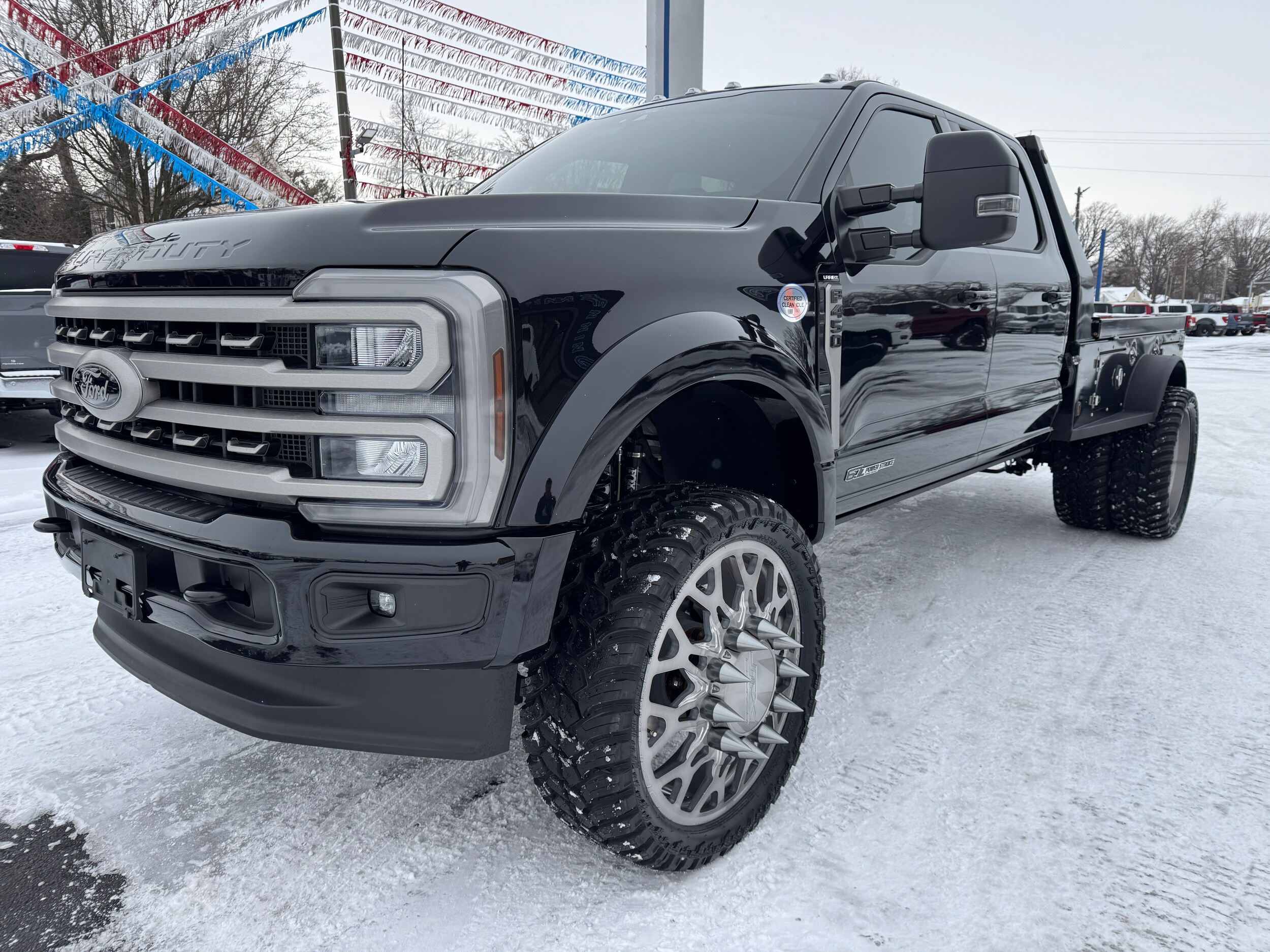 2024 Ford F-450 Lariat photo 3