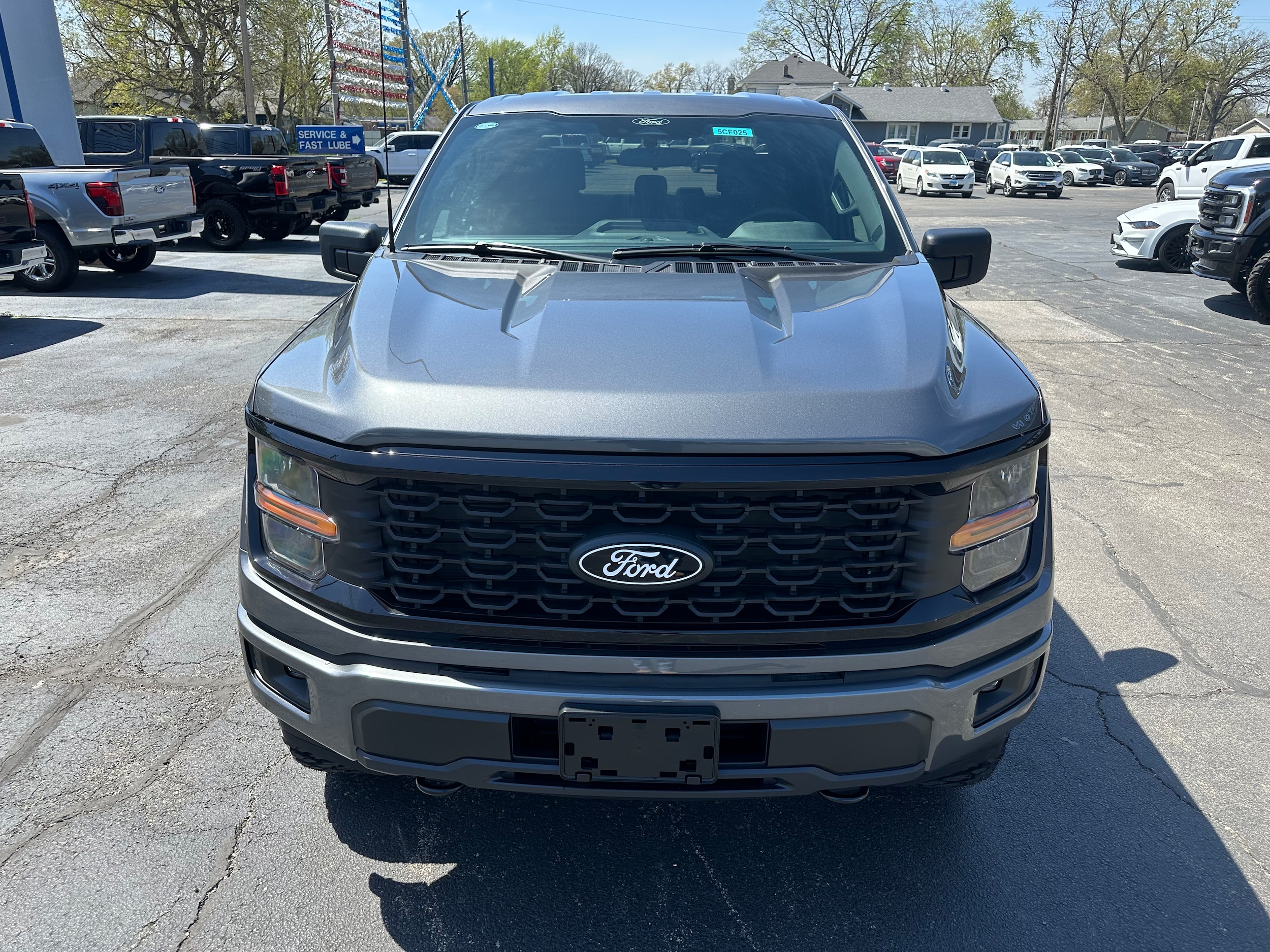 2025 Ford F-150 STX photo 4