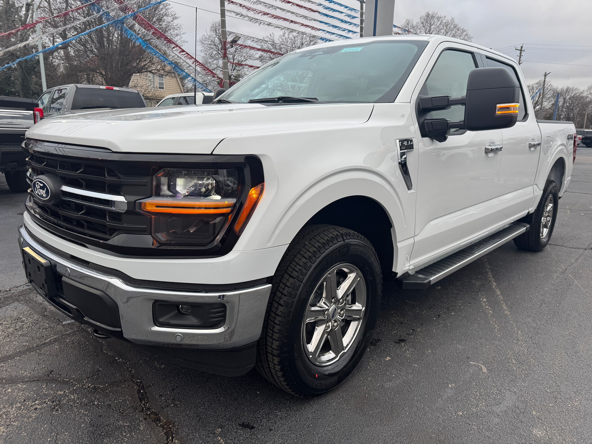 2024 Ford F-150 XLT photo 3