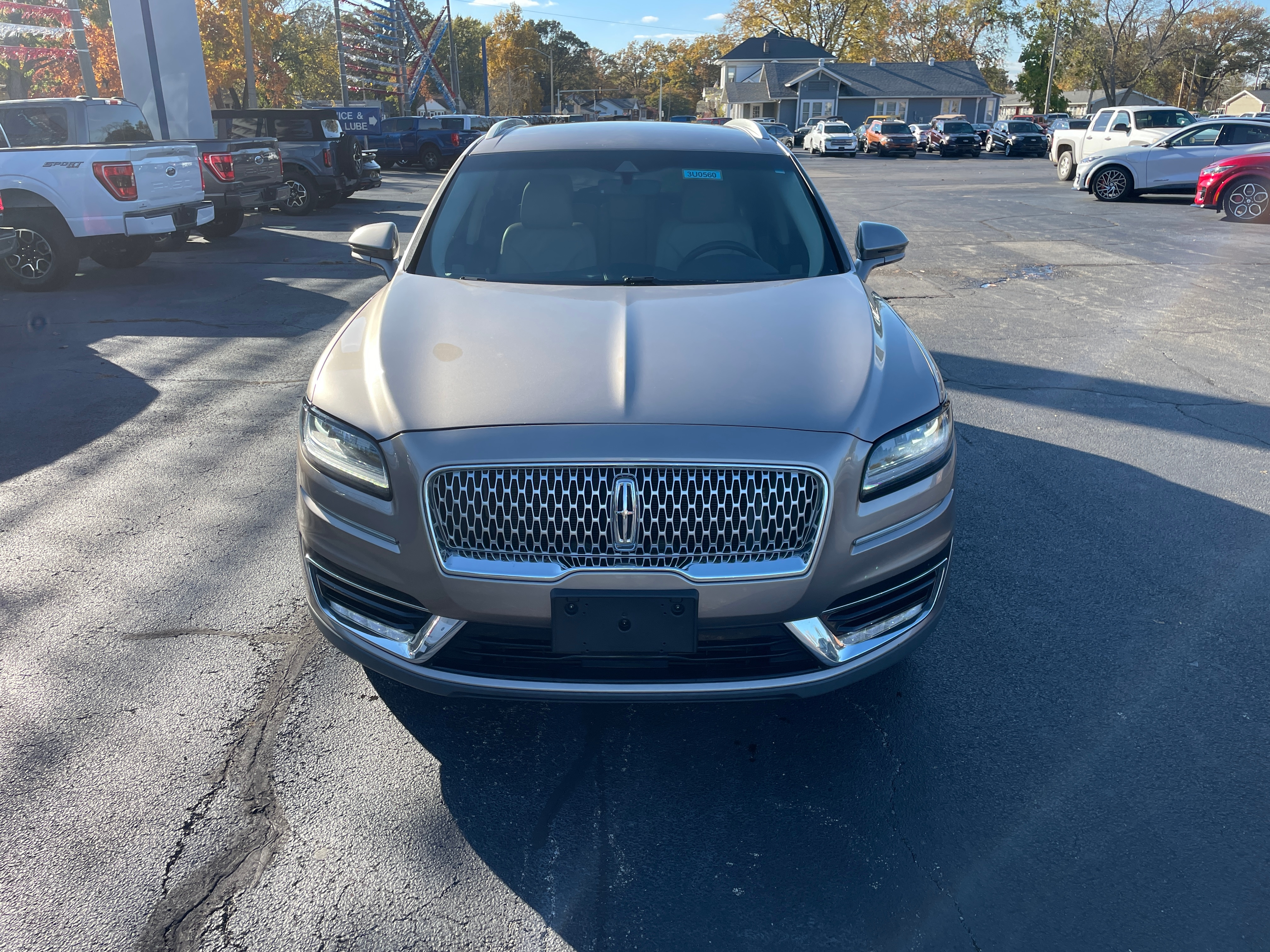 Used 2019 Lincoln Nautilus Select with VIN 2LMPJ6K90KBL23542 for sale in Centralia, IL