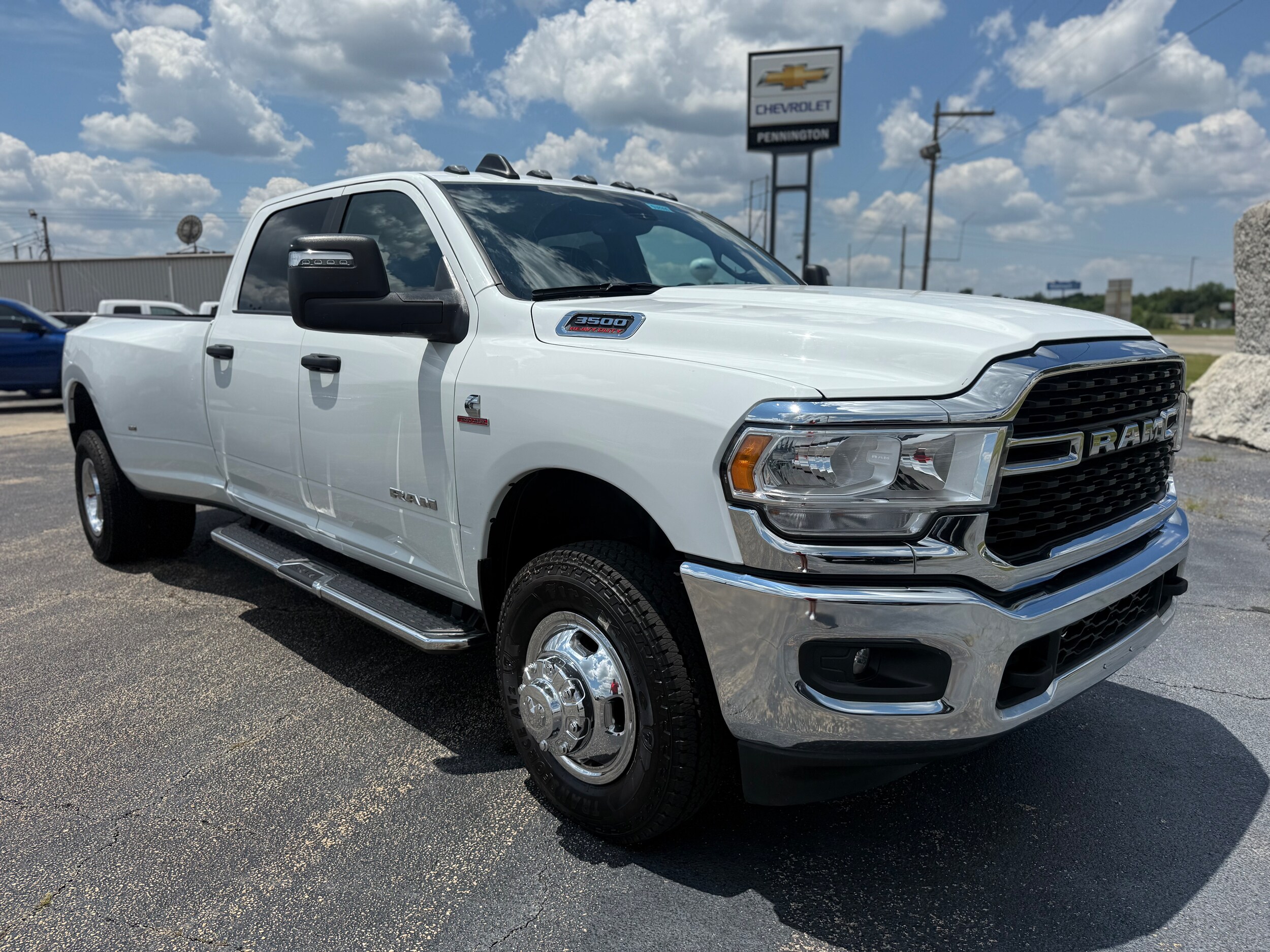 2024 Ram 3500 Big Horn photo 3