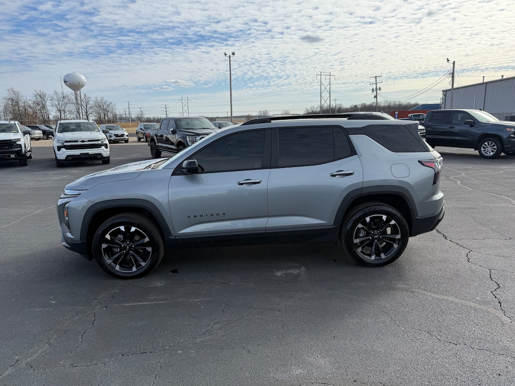 Used 2025 Chevrolet Equinox RS SUV