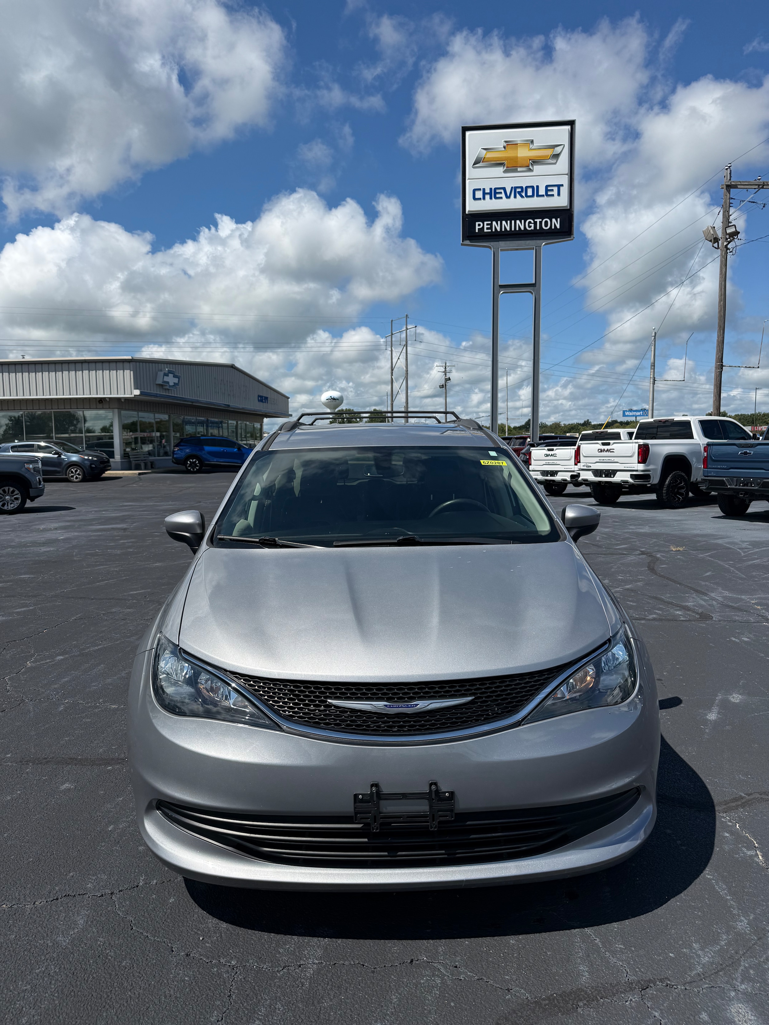 Used 2020 Chrysler Voyager LXI with VIN 2C4RC1DG8LR268560 for sale in Salem, IL