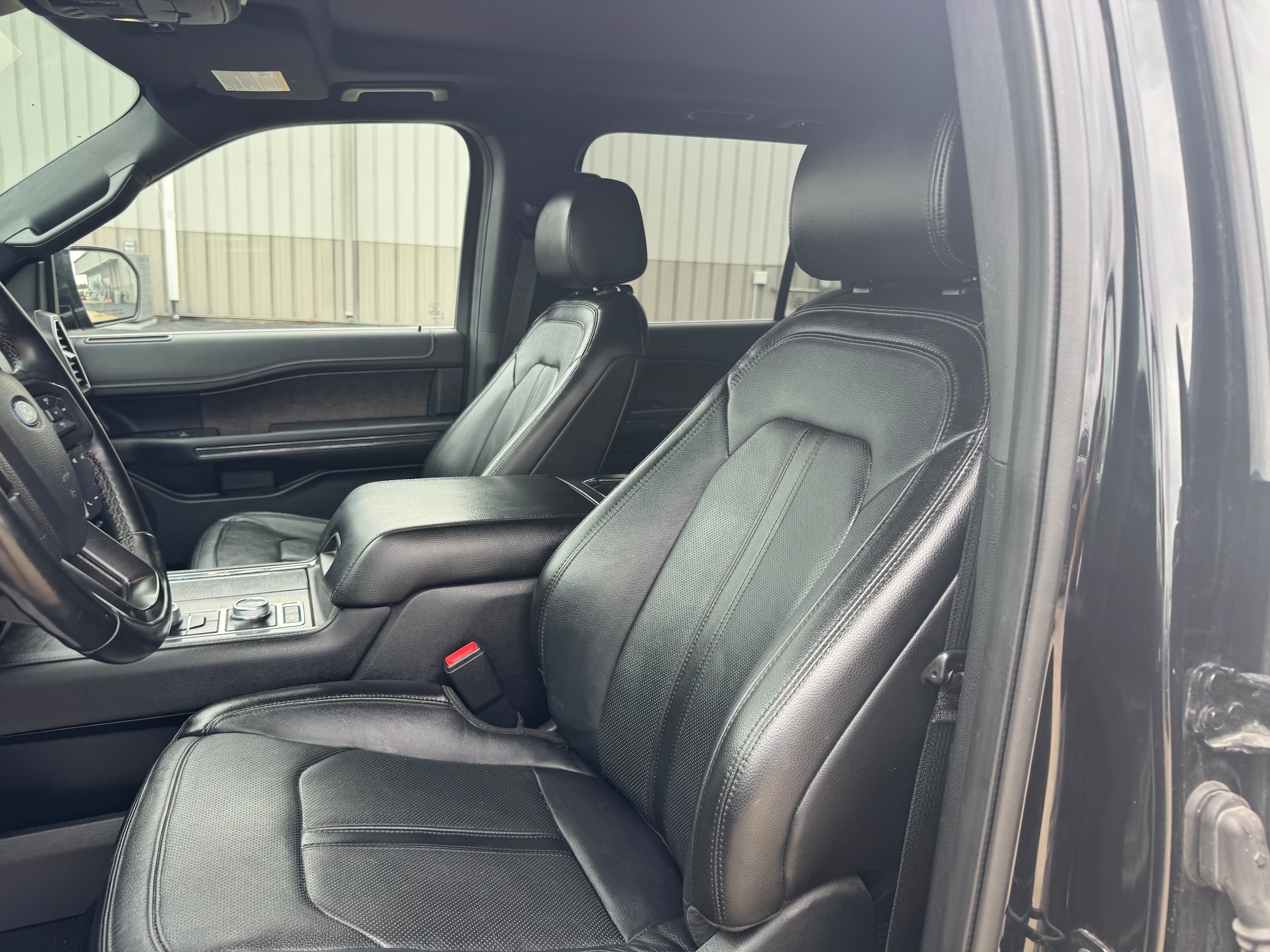 2019 Ford Expedition Limited - Photo 18