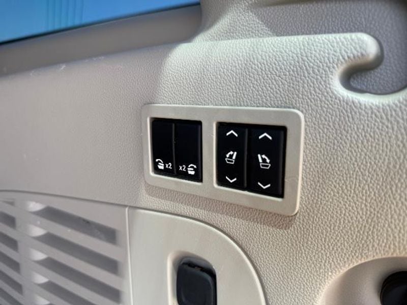 2020 Cadillac Escalade ESV Premium Luxury - Photo 44