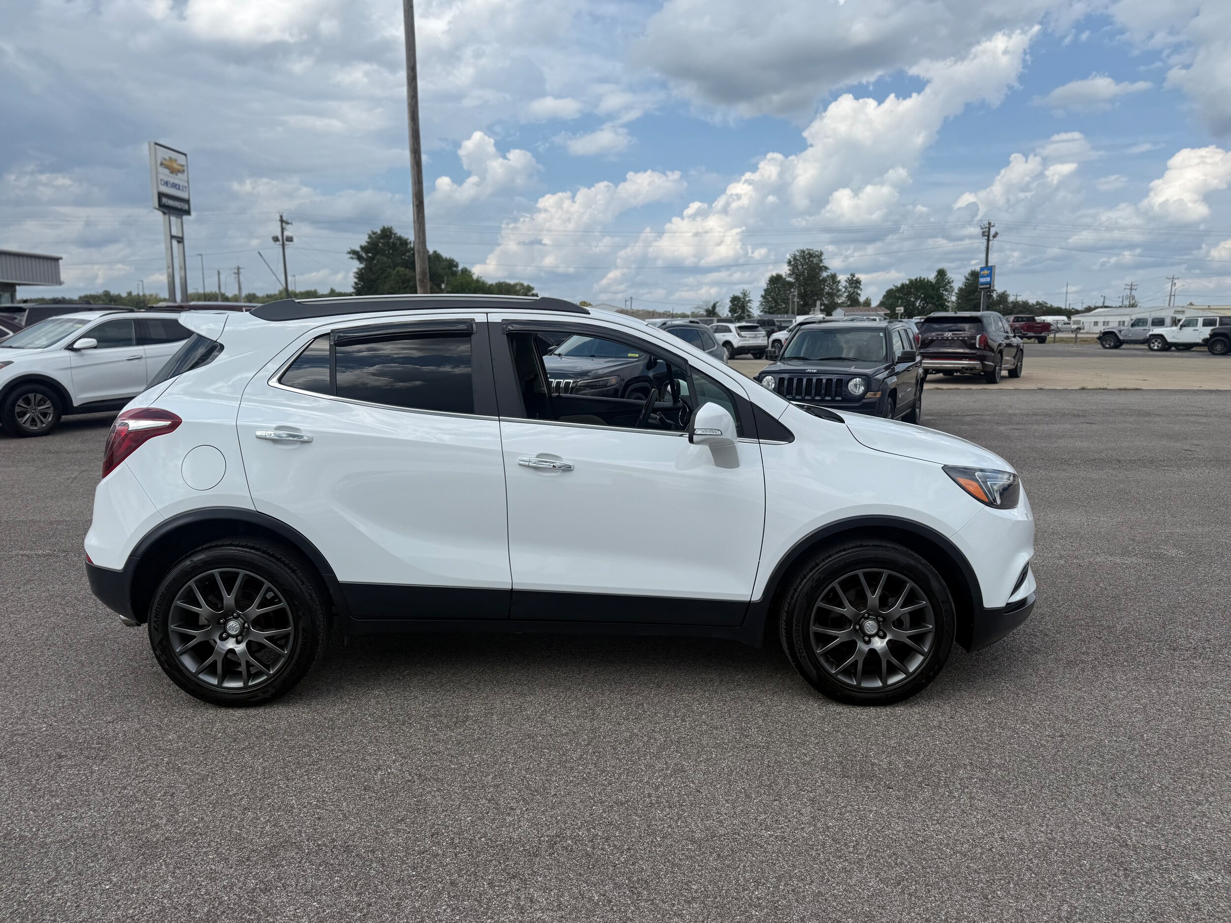 2019 Buick Encore Sport Touring photo 4