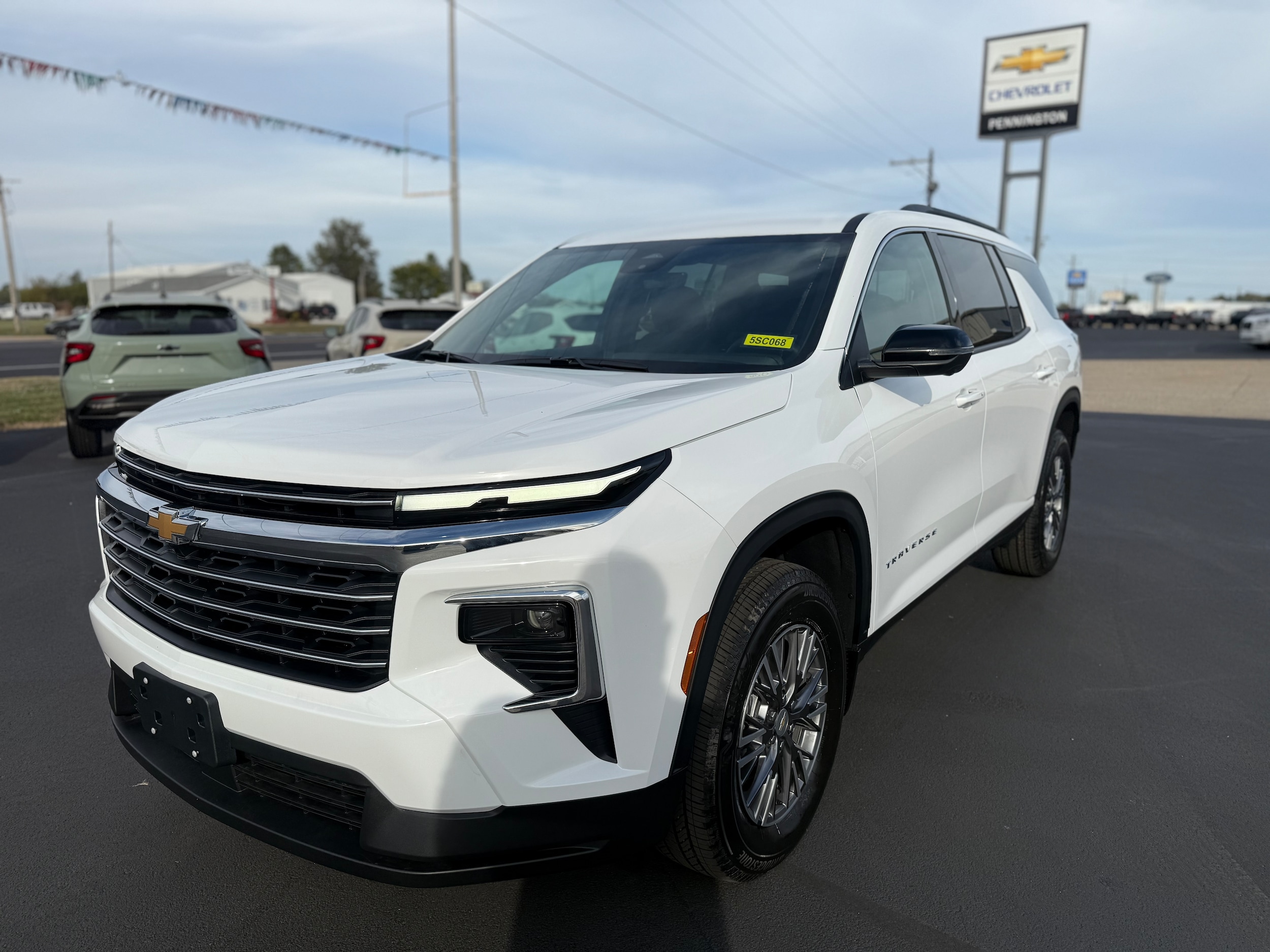 2026 Chevrolet Traverse LT's photo