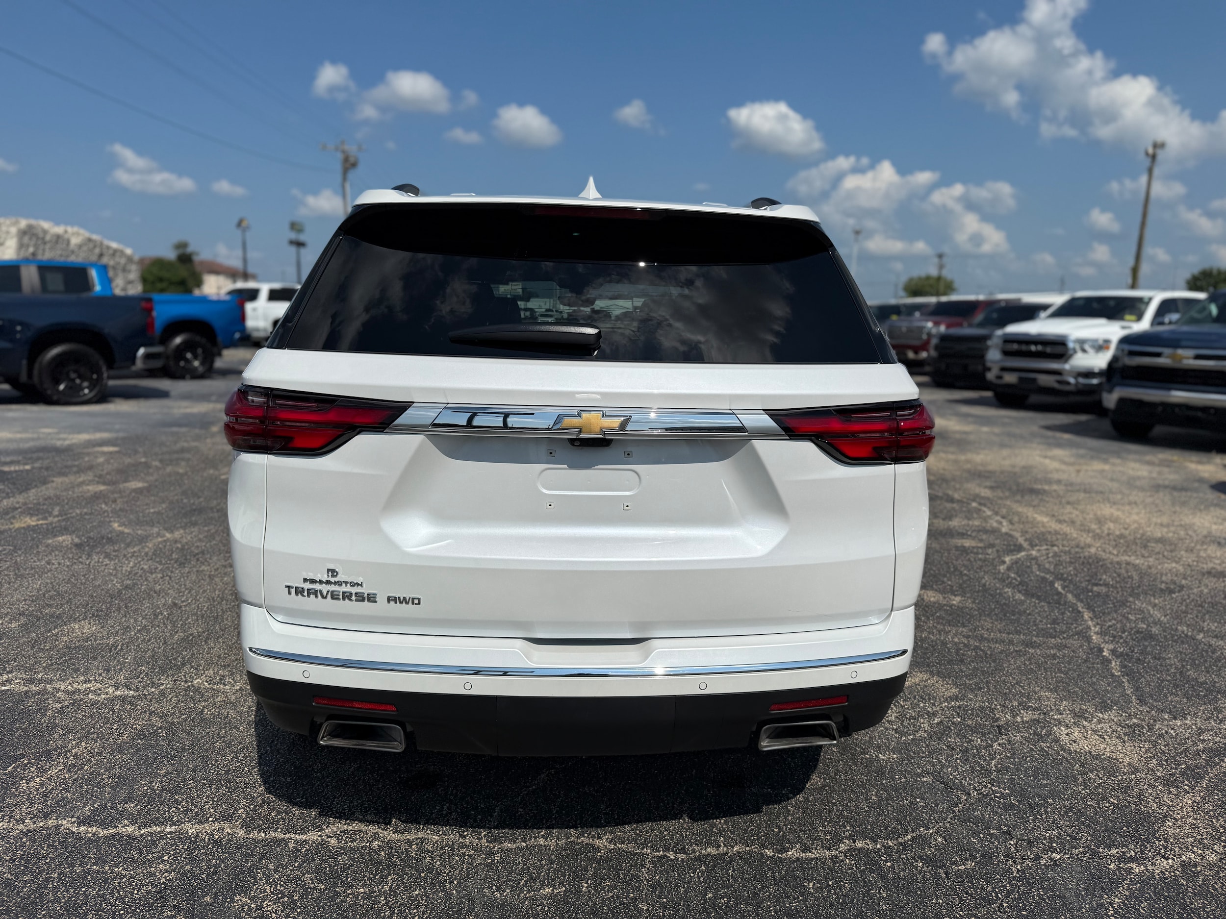 2023 Chevrolet Traverse High Country - Photo 6