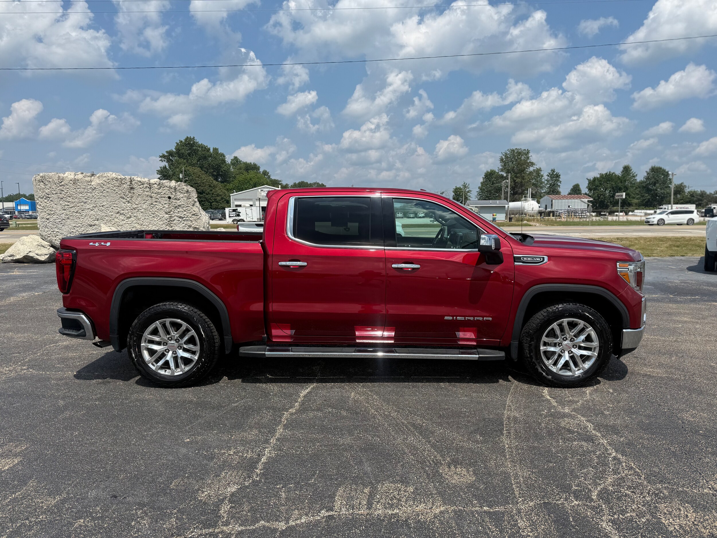 2020 Gmc Sierra 1500 SLT photo 4