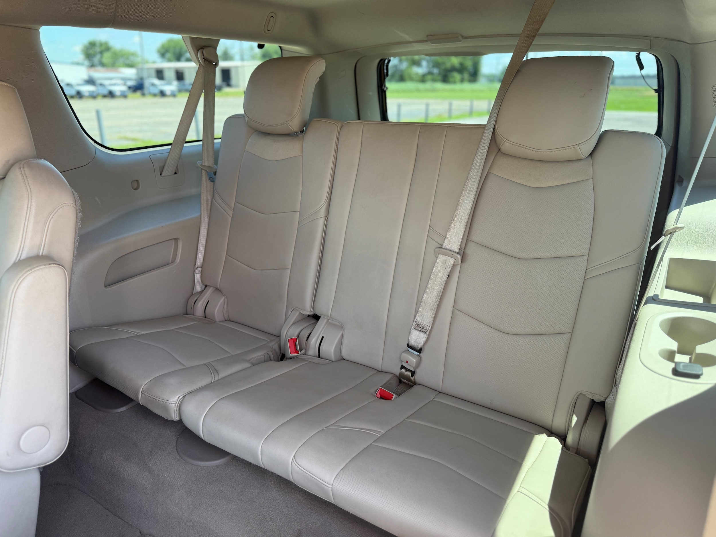 2020 Cadillac Escalade ESV Premium Luxury - Photo 17