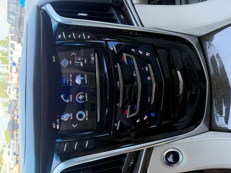 2020 Cadillac Escalade ESV Premium Luxury - Photo 58