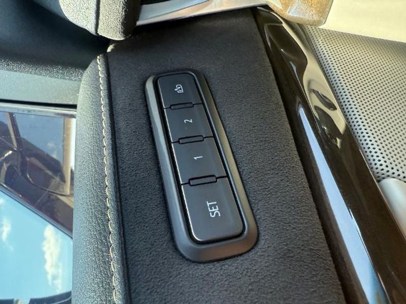 2020 Cadillac Escalade ESV Premium Luxury - Photo 55