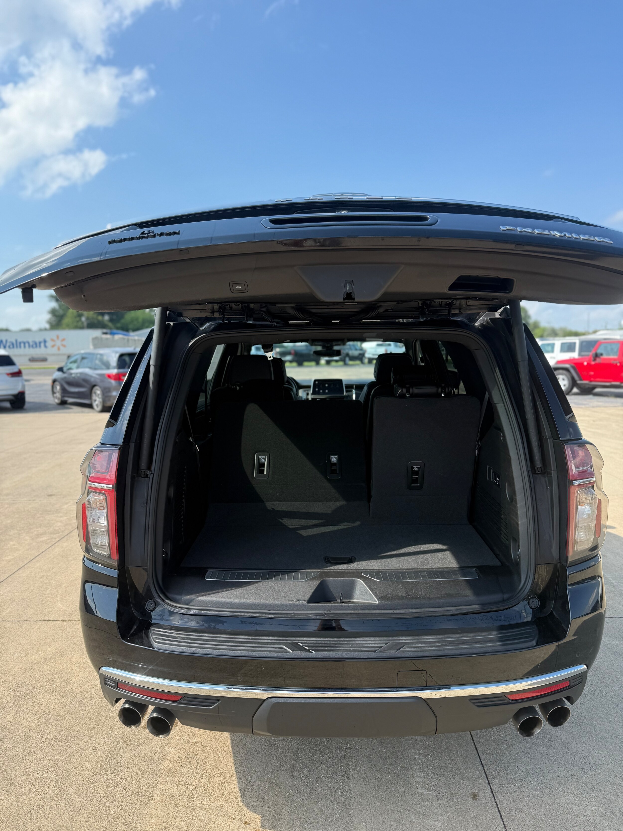 2022 Chevrolet Tahoe Premier - Photo 16