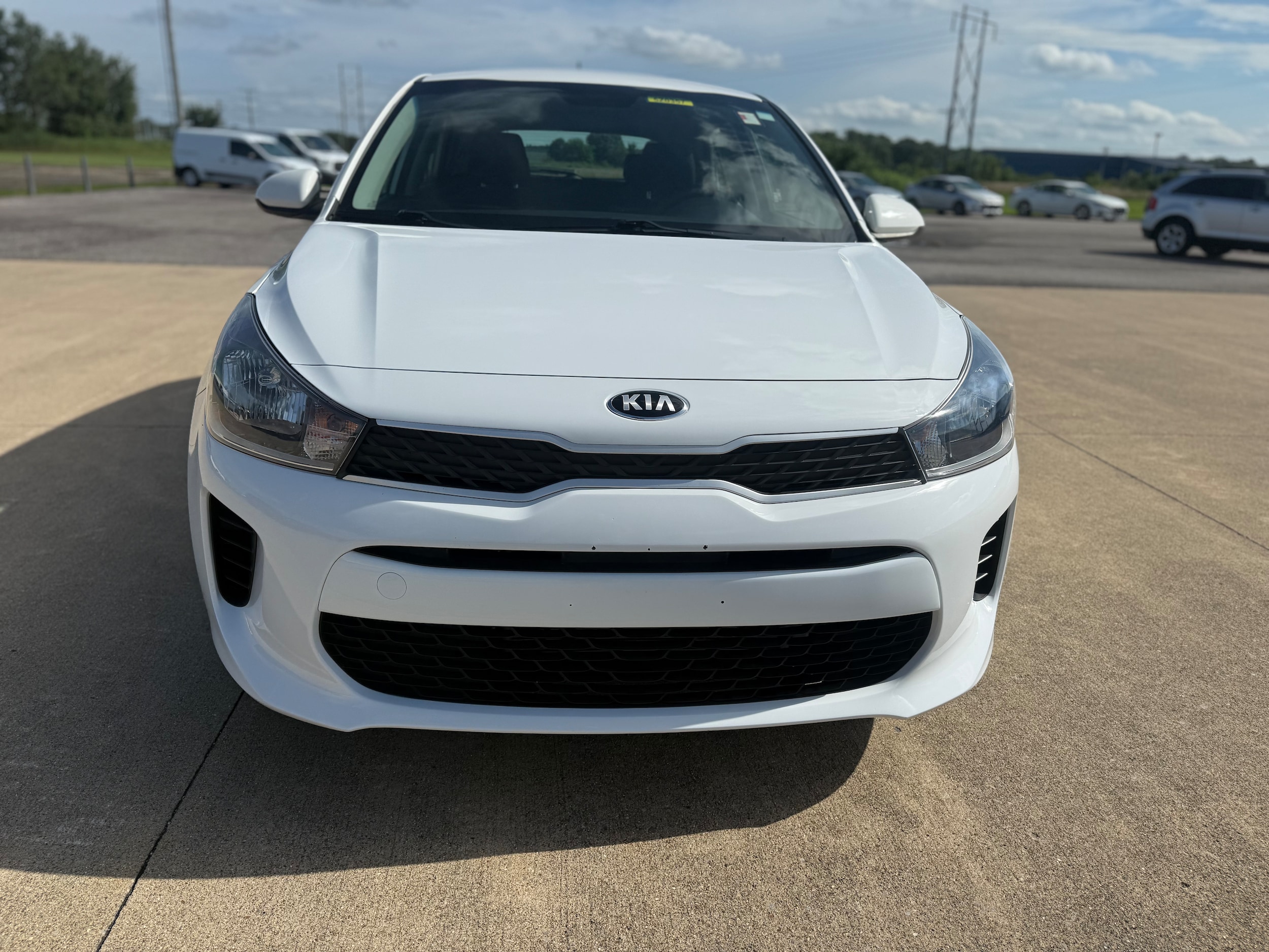 Used 2020 Kia Rio 5-Door S with VIN 3KPA25AD6LE270696 for sale in Salem, IL