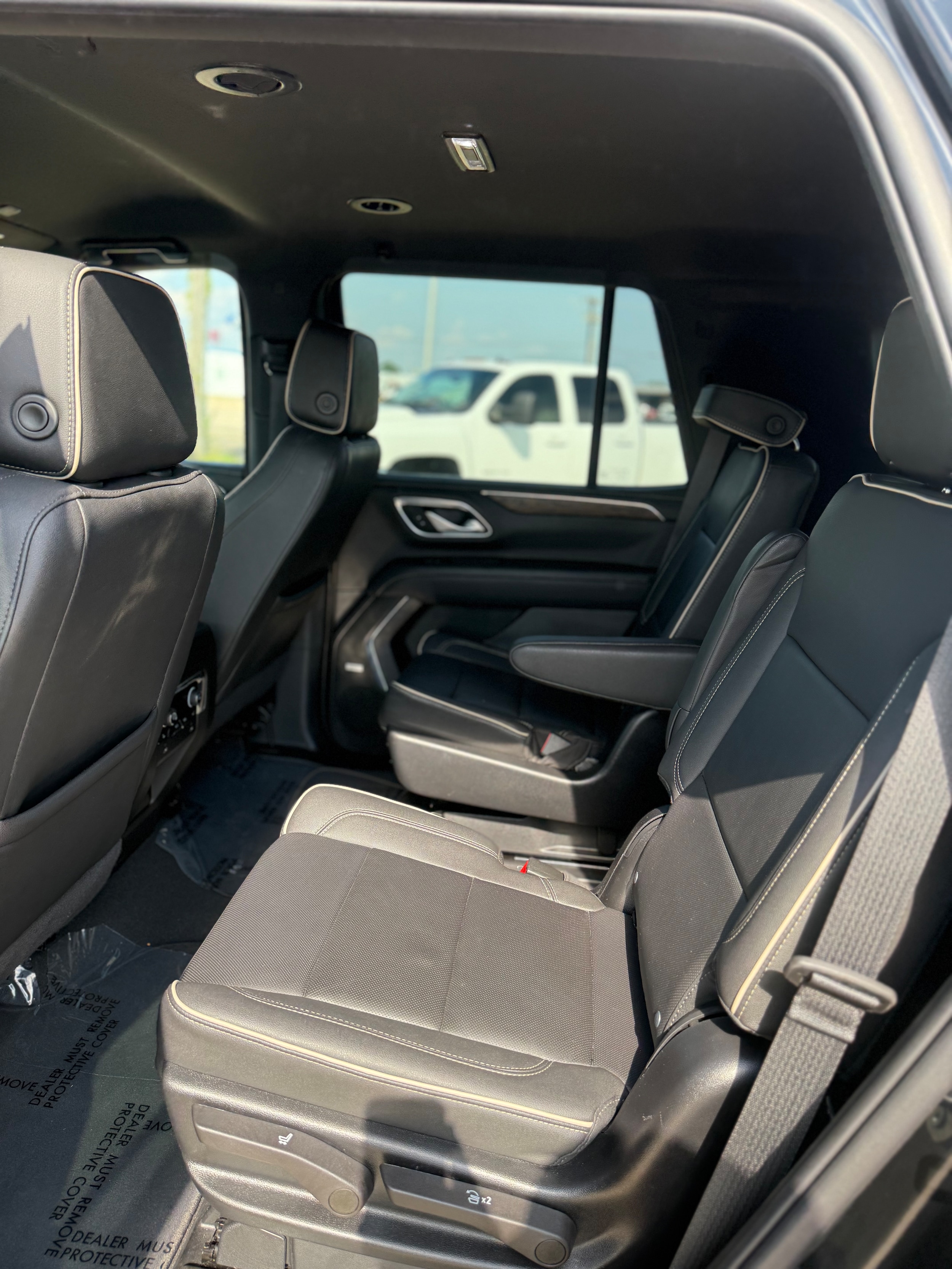 2022 Chevrolet Tahoe Premier - Photo 14