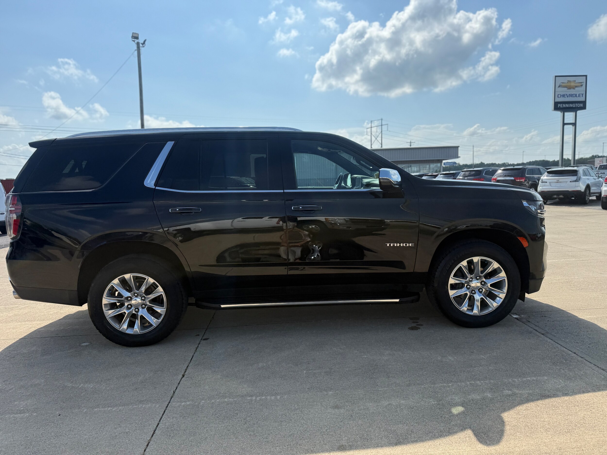 2022 Chevrolet Tahoe Premier photo 4