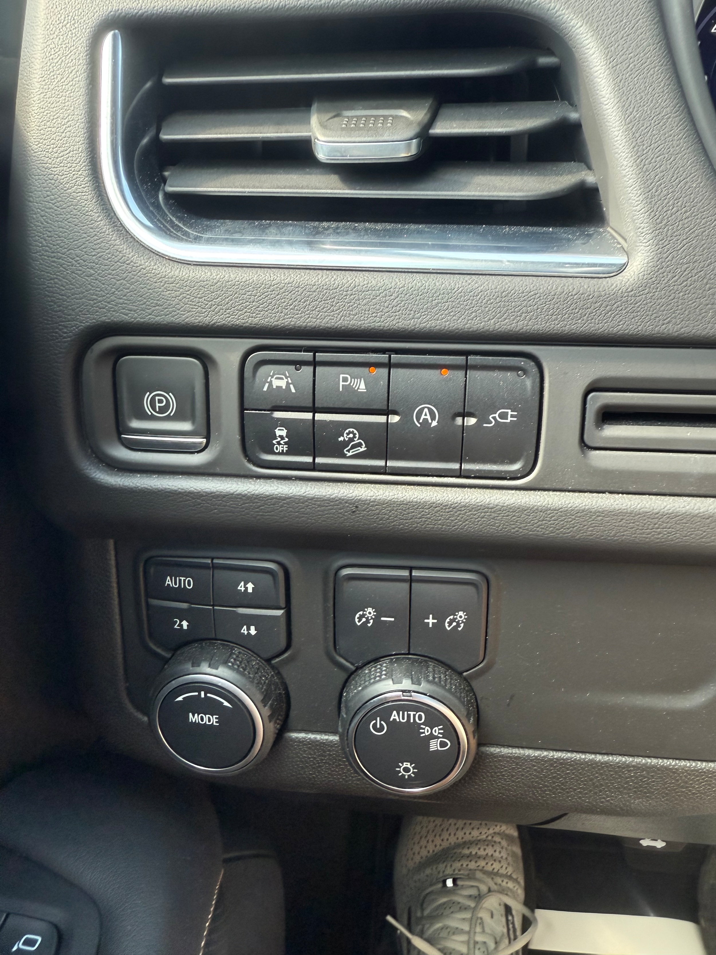 2022 Chevrolet Tahoe Premier - Photo 23
