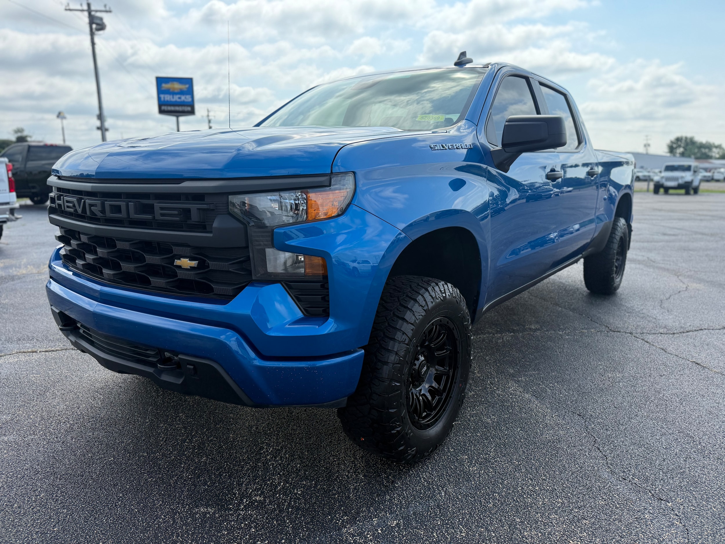 2022 Chevrolet Silverado 1500 Custom