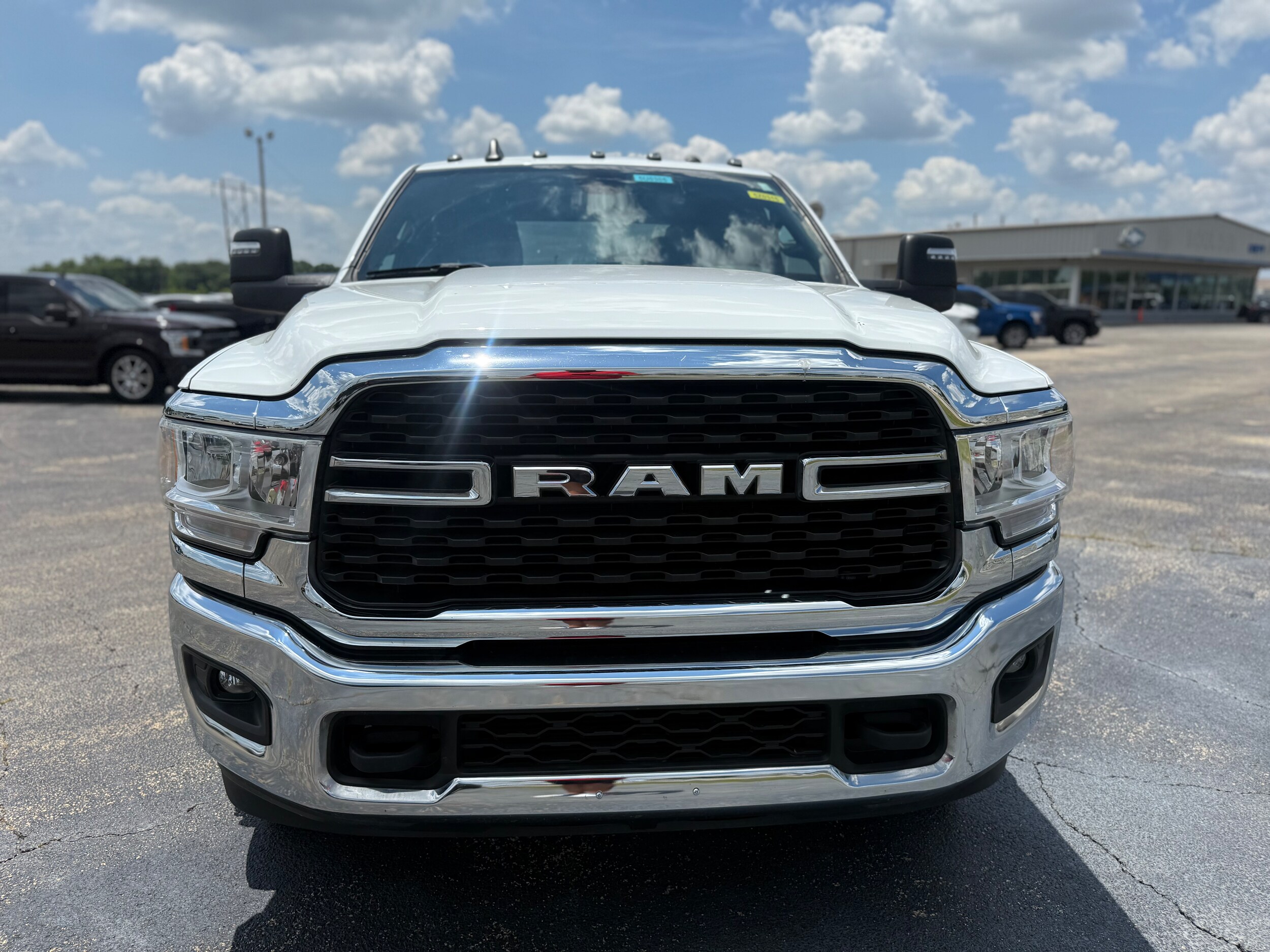 2024 Ram 3500 Big Horn photo 2
