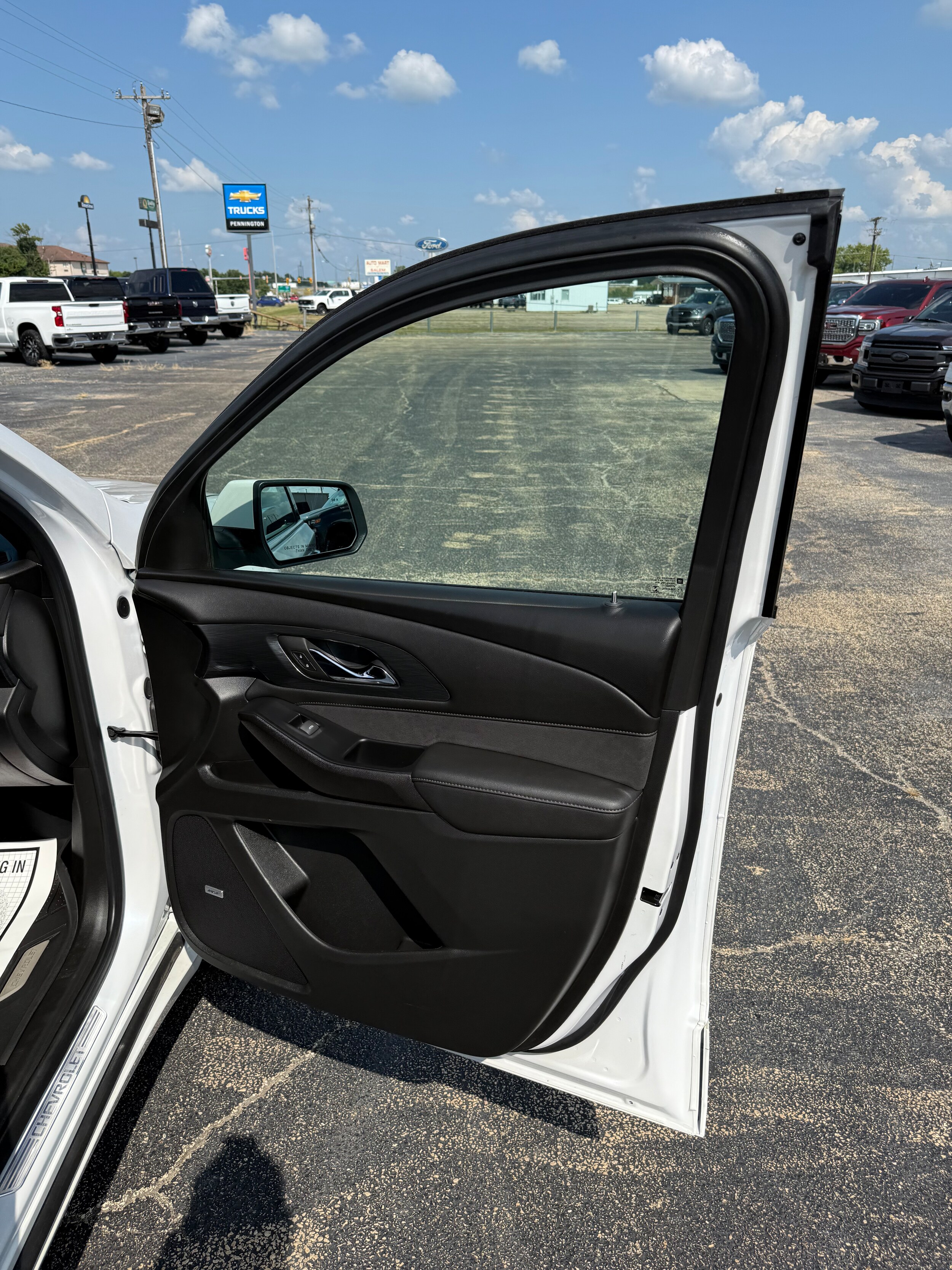 2023 Chevrolet Traverse High Country - Photo 30