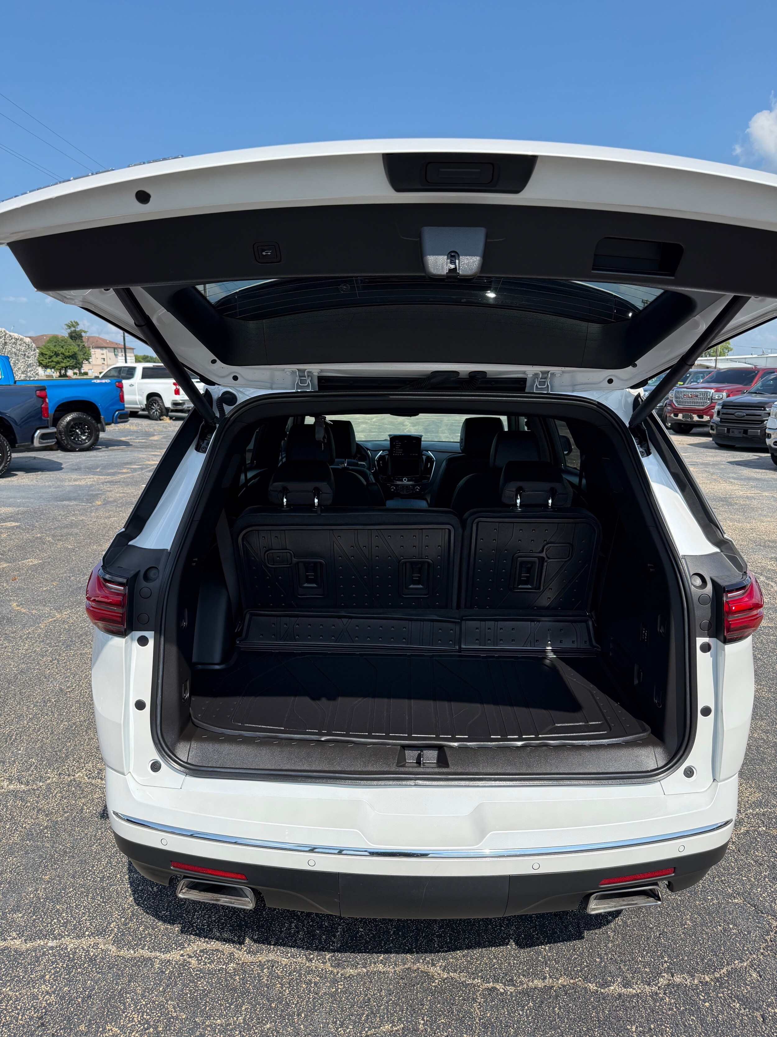 2023 Chevrolet Traverse High Country - Photo 31
