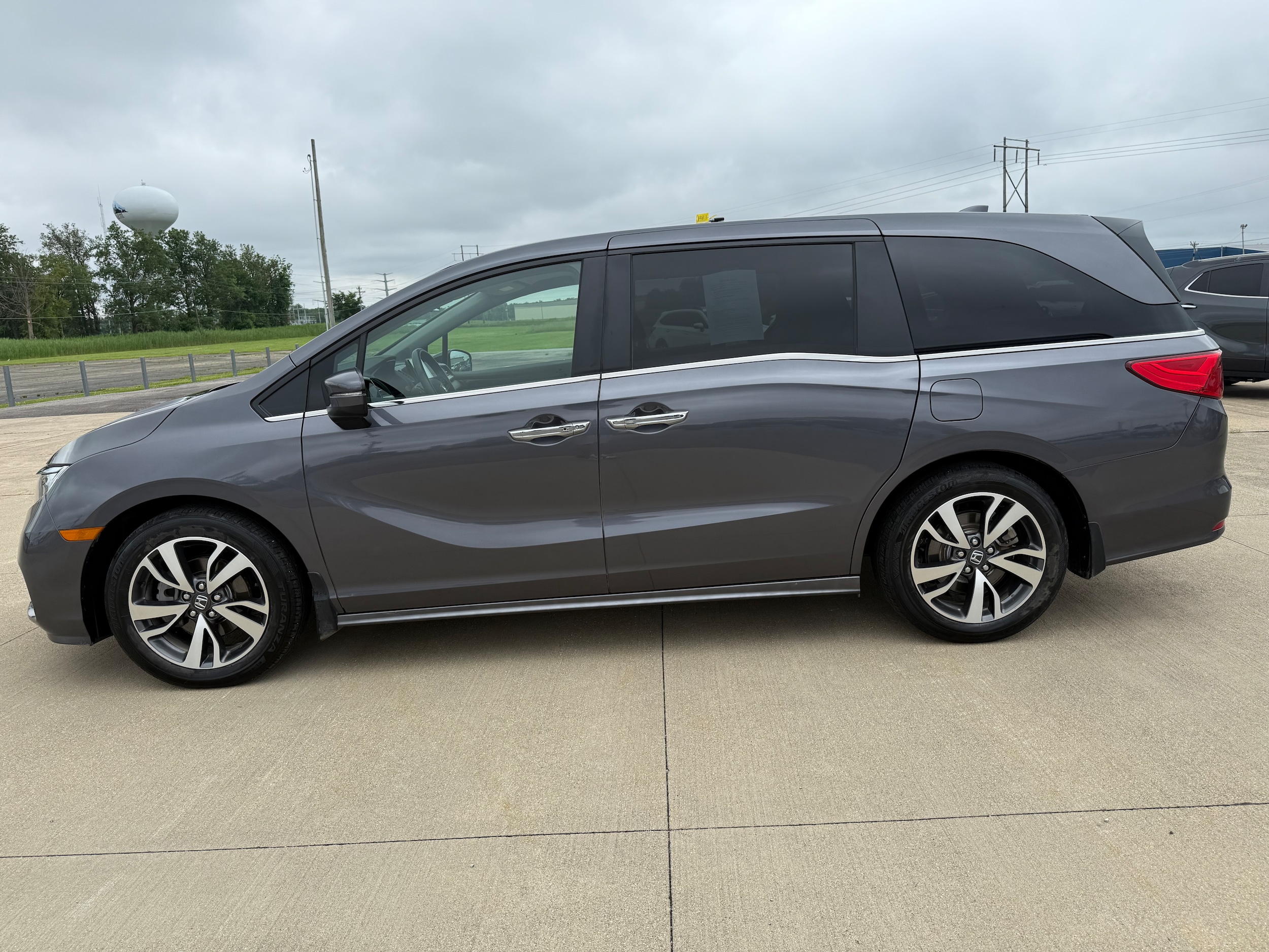 Used 2023 Honda Odyssey Touring with VIN 5FNRL6H85PB005492 for sale in Salem, IL