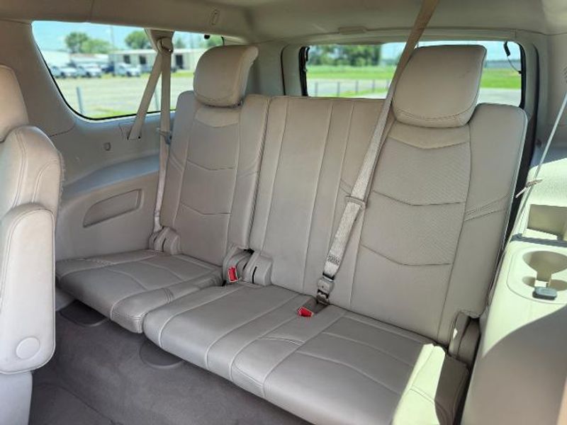 2020 Cadillac Escalade ESV Premium Luxury - Photo 47