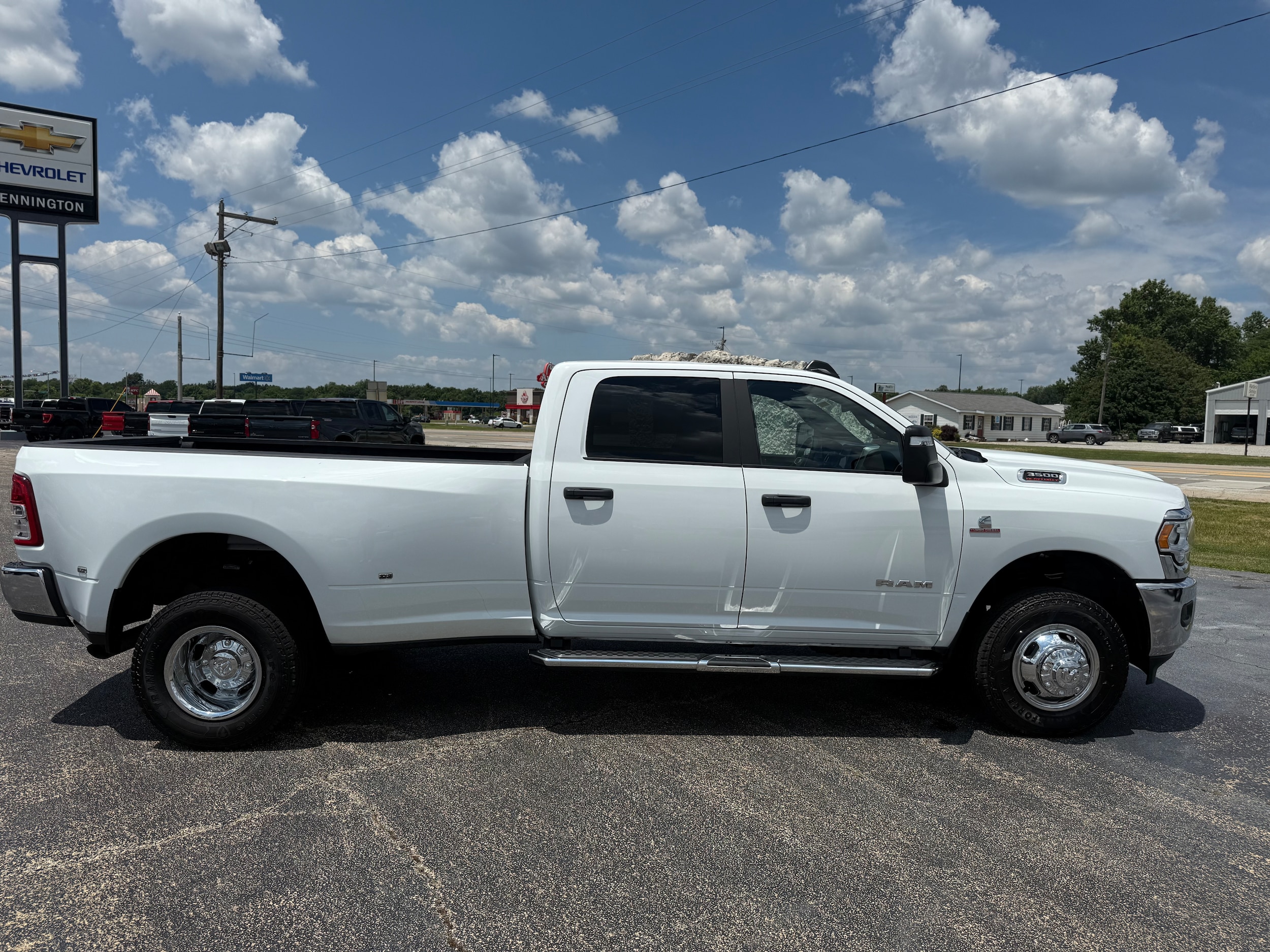2024 Ram 3500 Big Horn photo 4