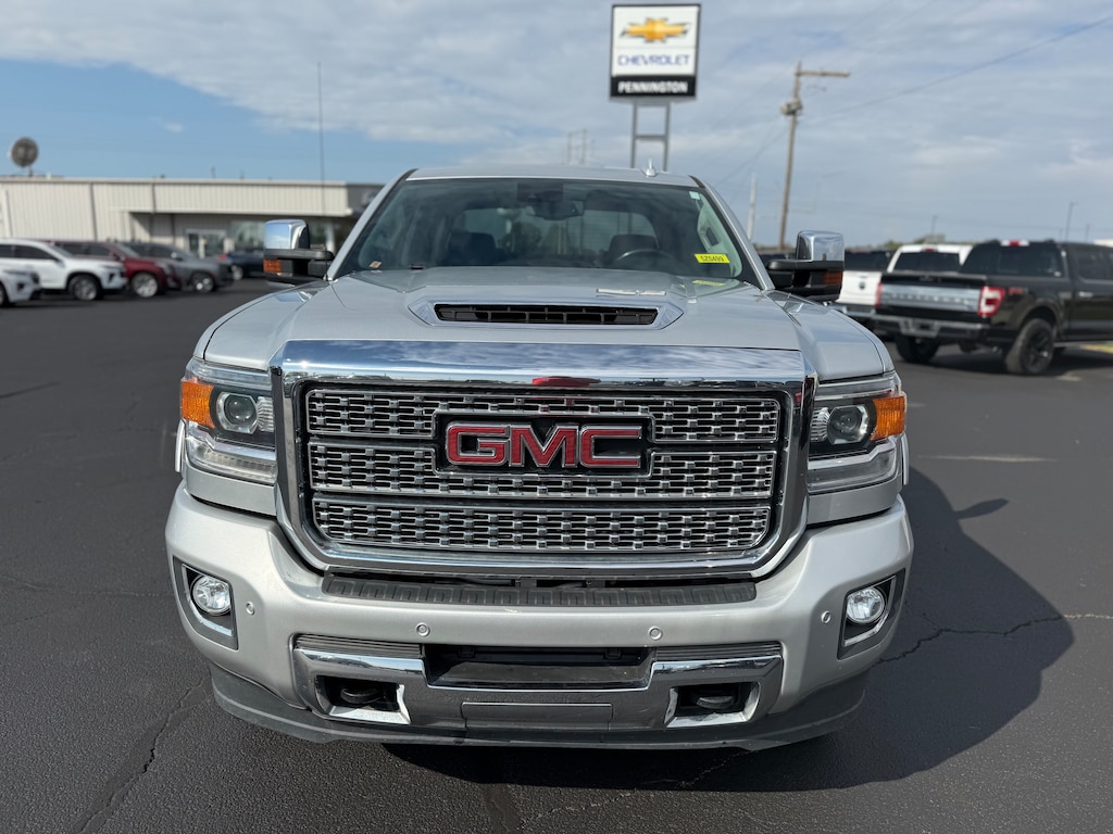 Used 2019 GMC Sierra 2500 HD Denali Truck
