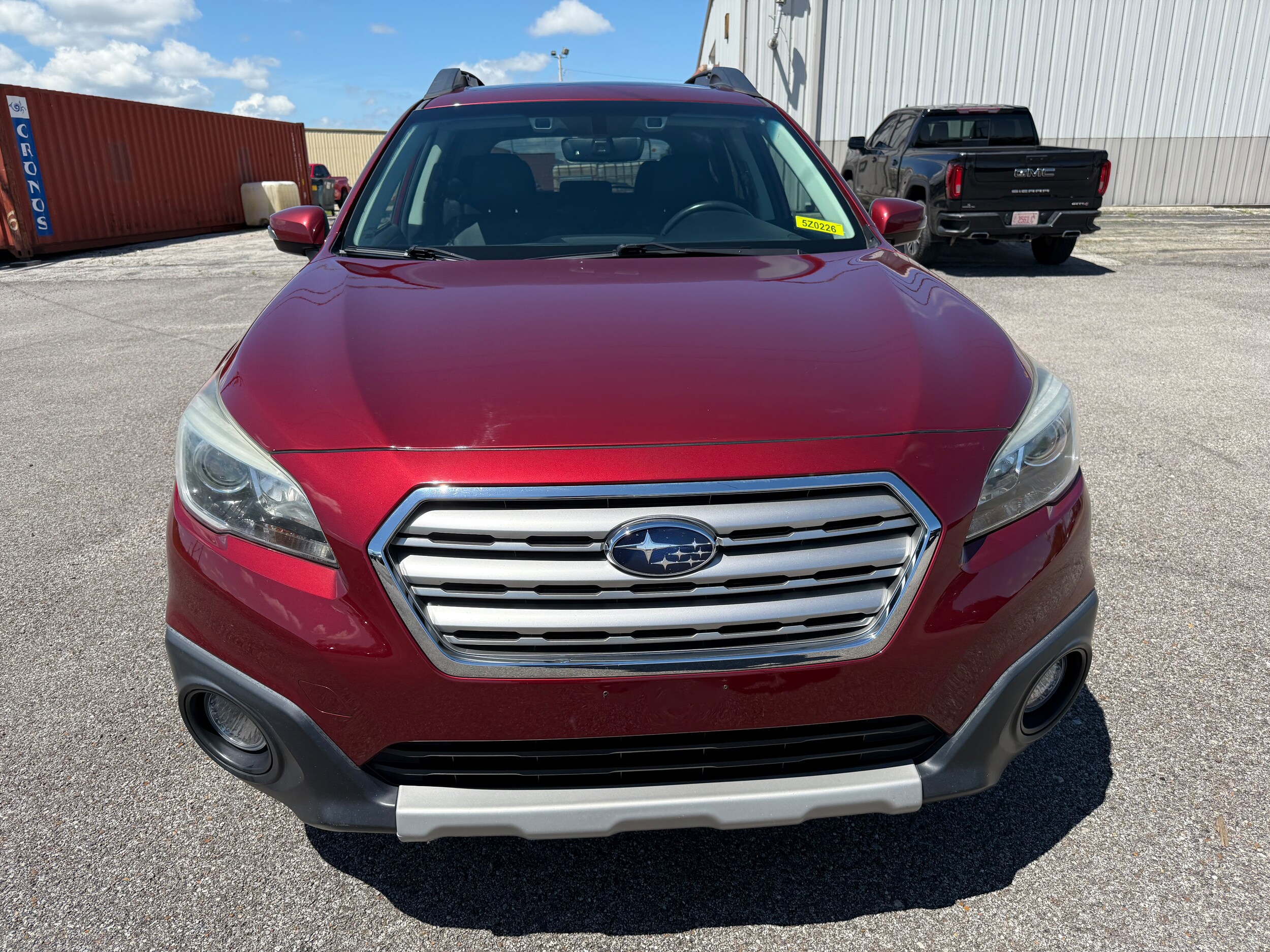 2017 Subaru Outback Limited photo 2