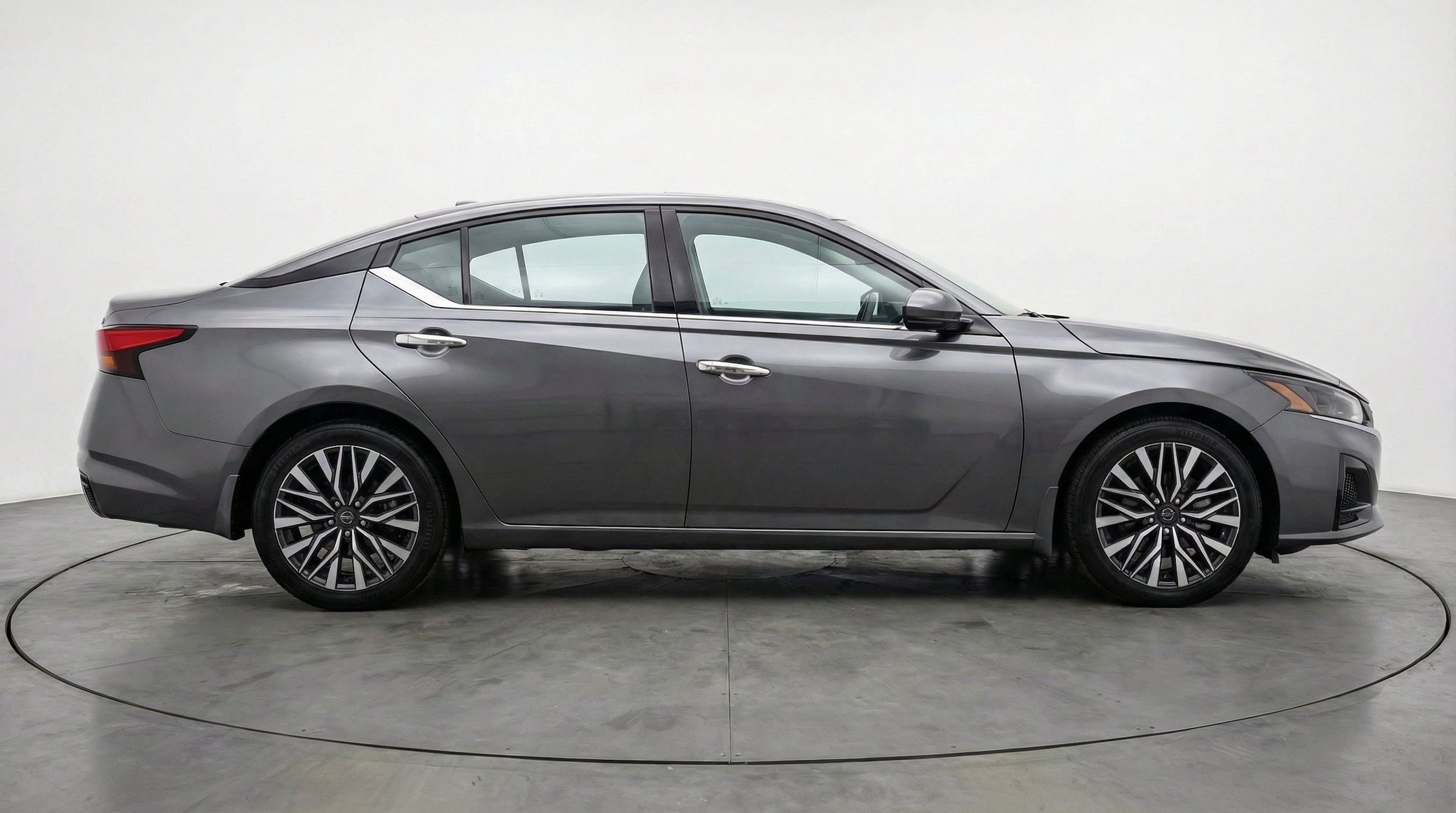Thumbnail: 2025 Nissan Altima - 11
