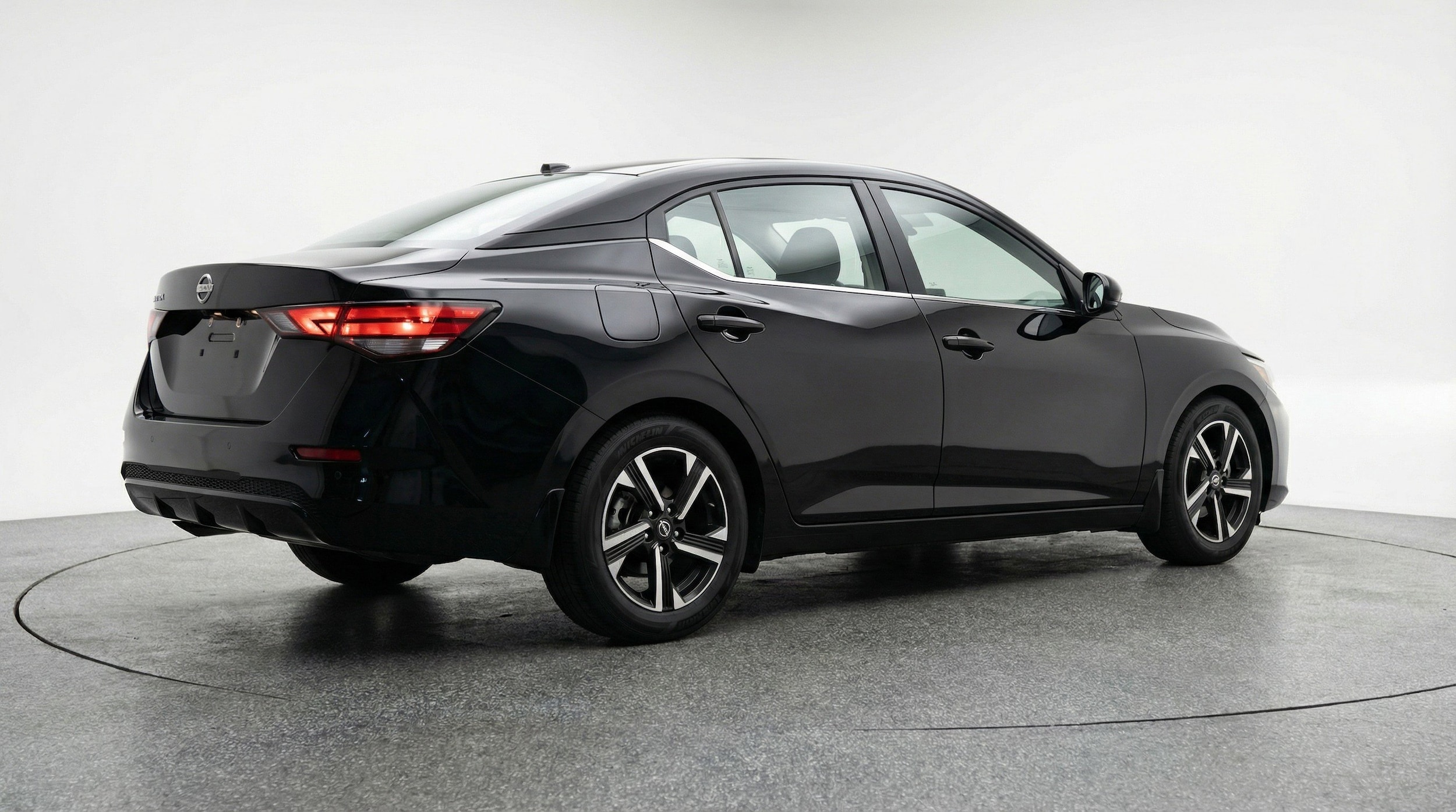 Thumbnail: 2025 Nissan Sentra - 9