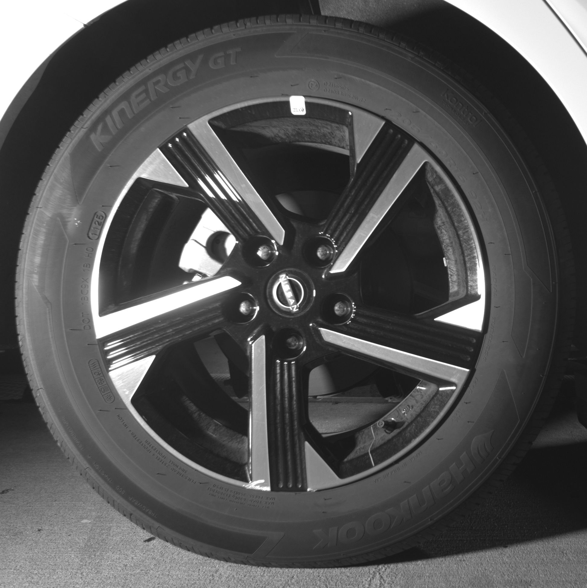 Thumbnail: 2025 Nissan Sentra - 12