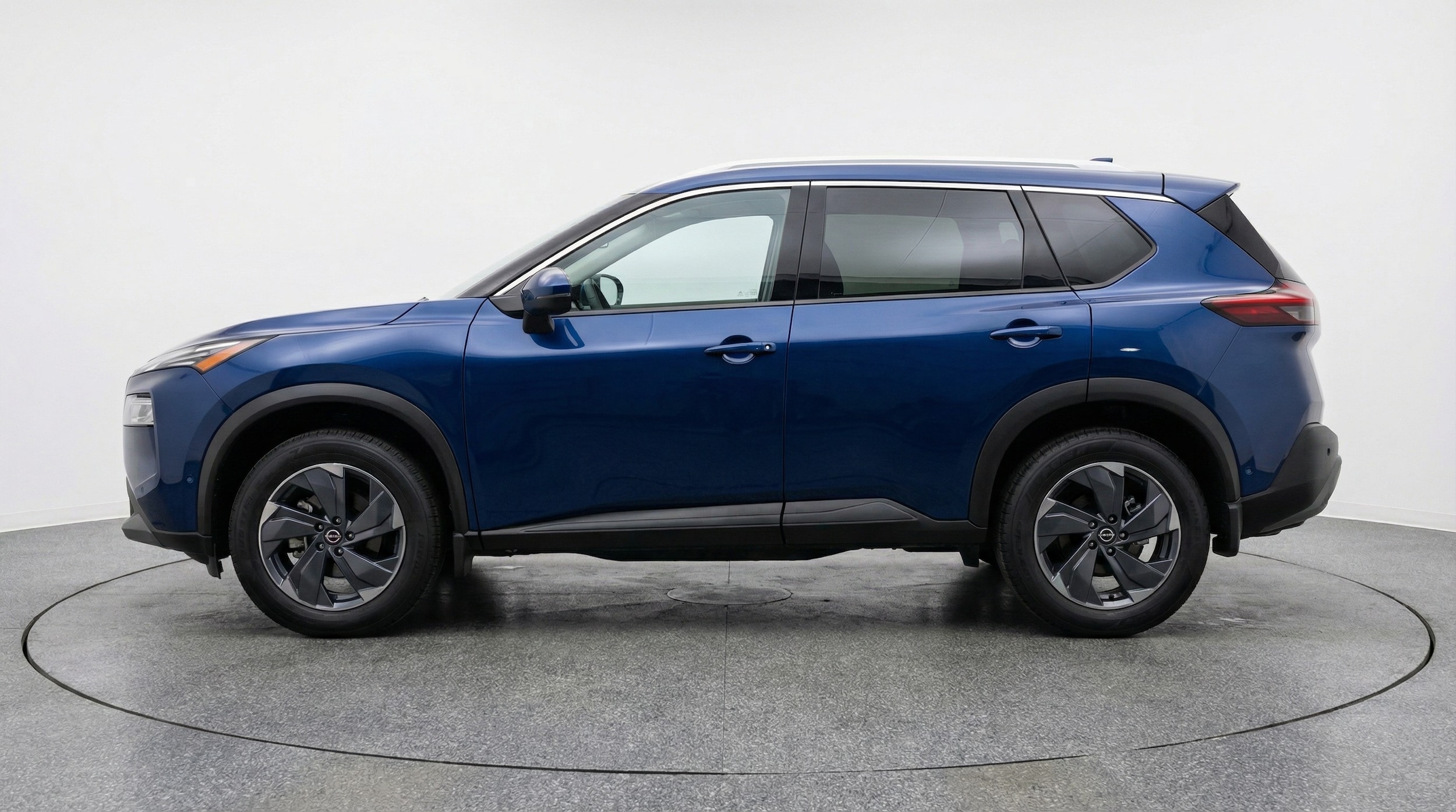 Thumbnail: 2025 Nissan Rogue - 4