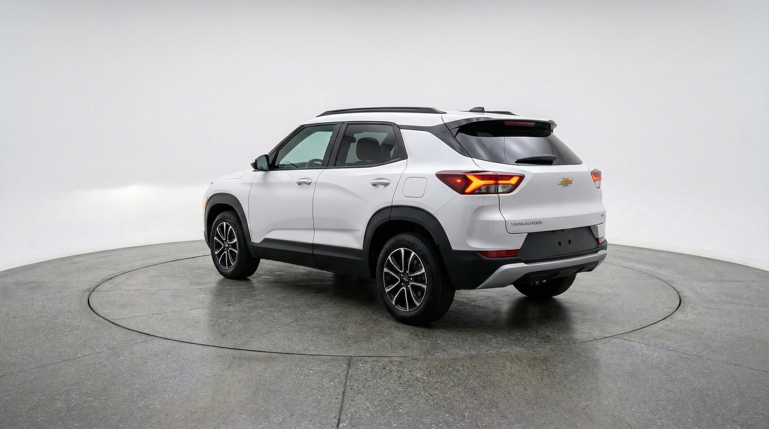 Thumbnail: 2025 Chevrolet TrailBlazer - 5